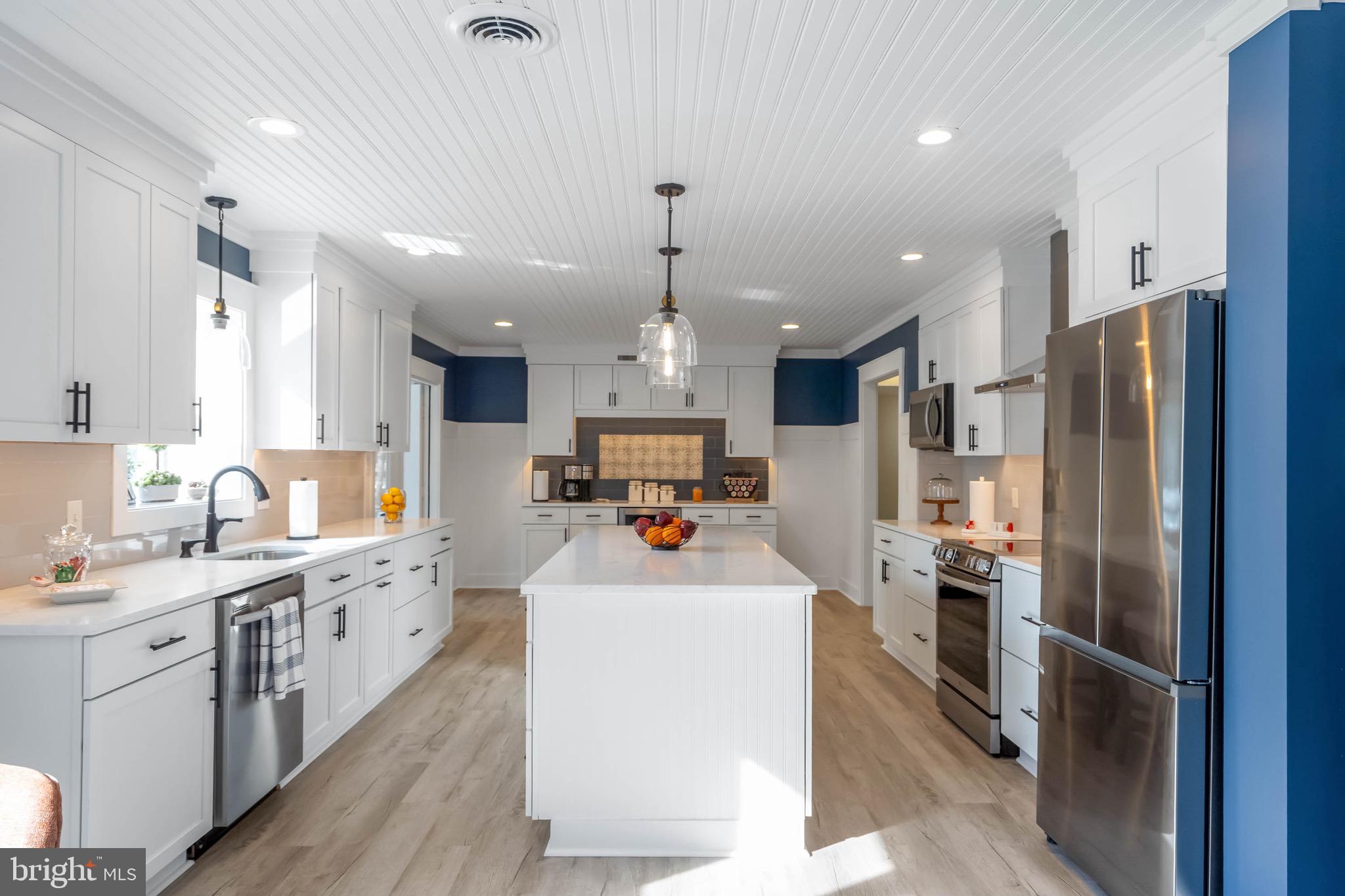 MILL POND ACRES (1) - Residential