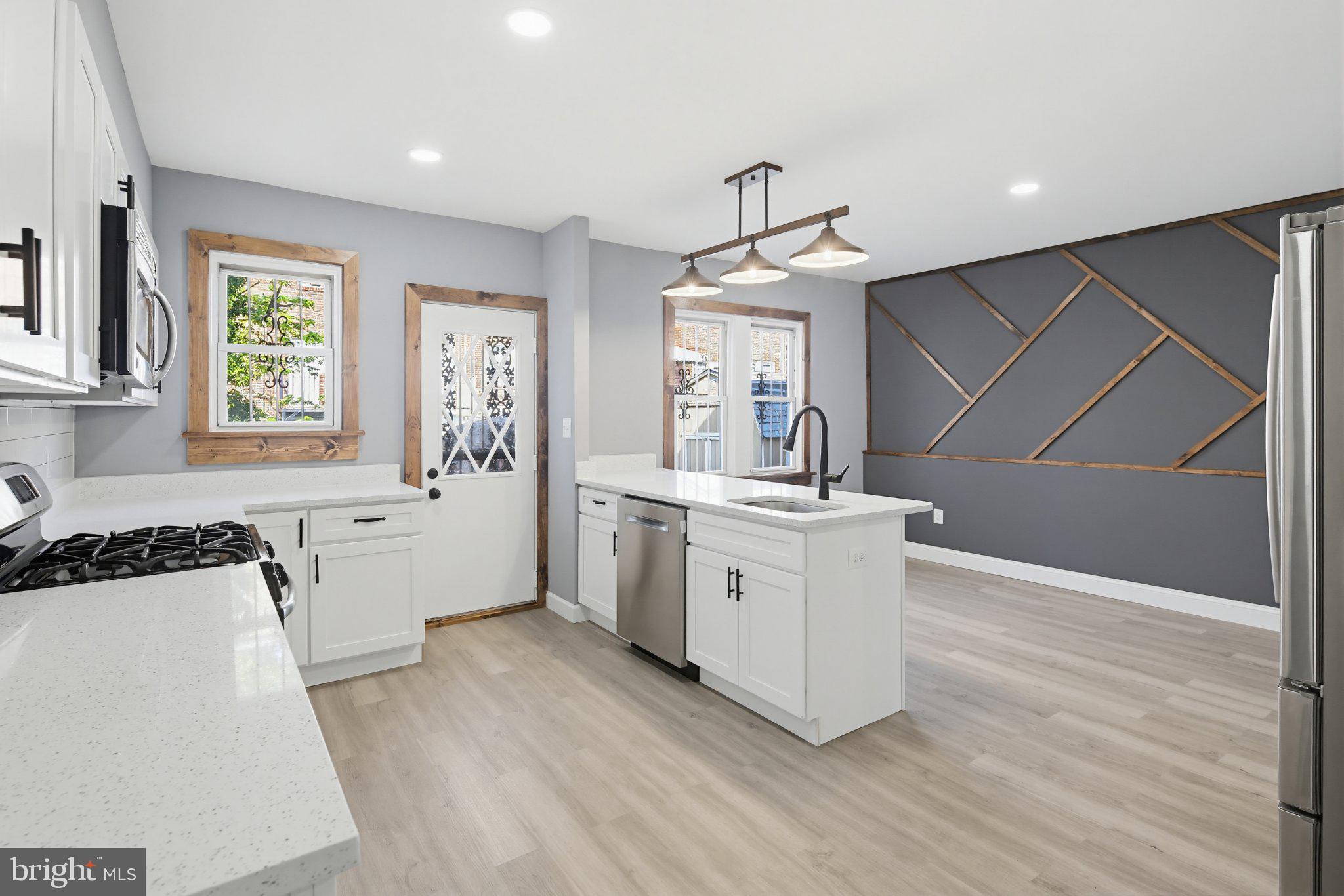 CARROLL-SOUTH HILTON - Residential