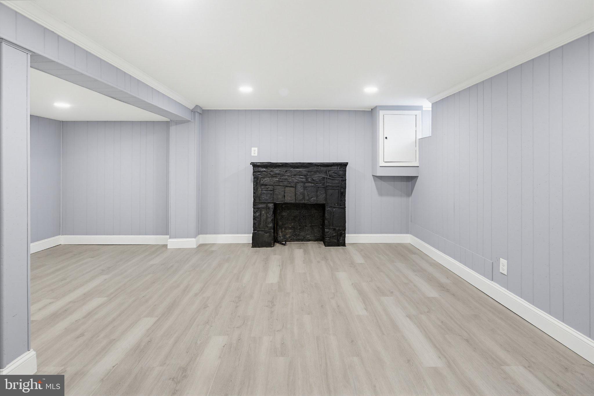 CARROLL-SOUTH HILTON - Residential