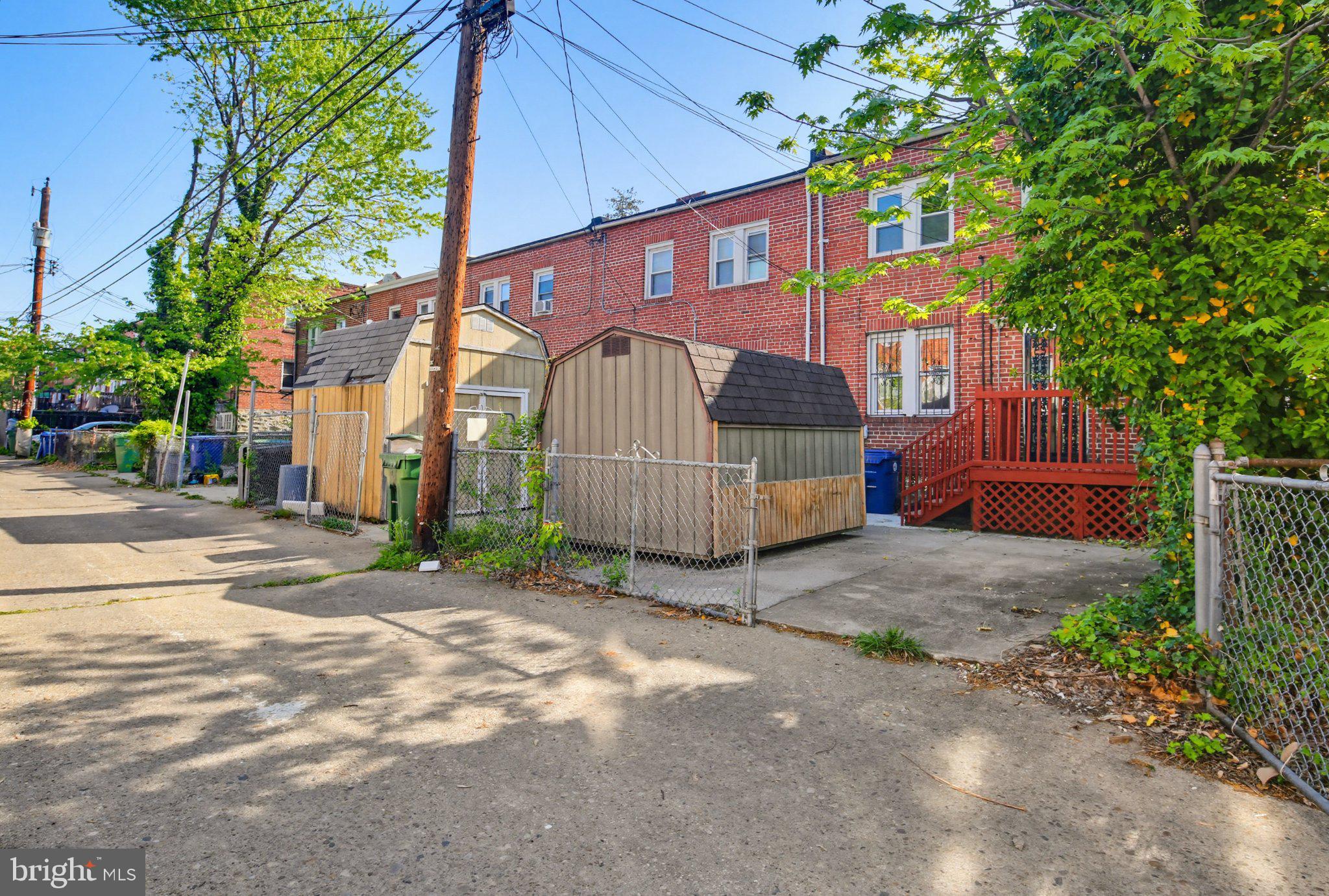 CARROLL-SOUTH HILTON - Residential