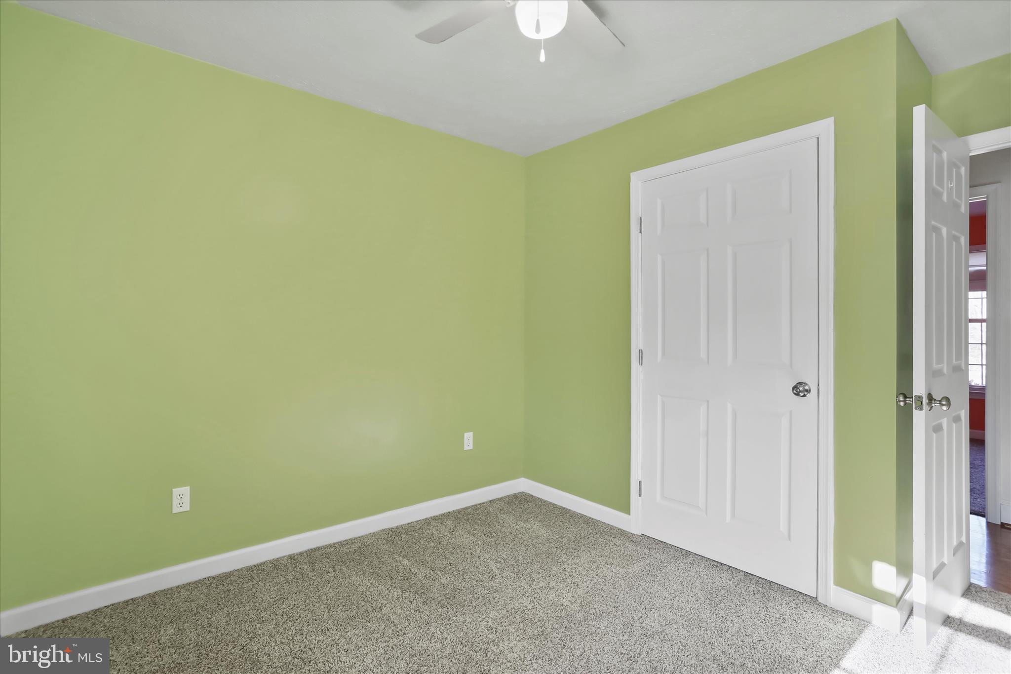 RIDGE HOLLOW ESTATES - Residential