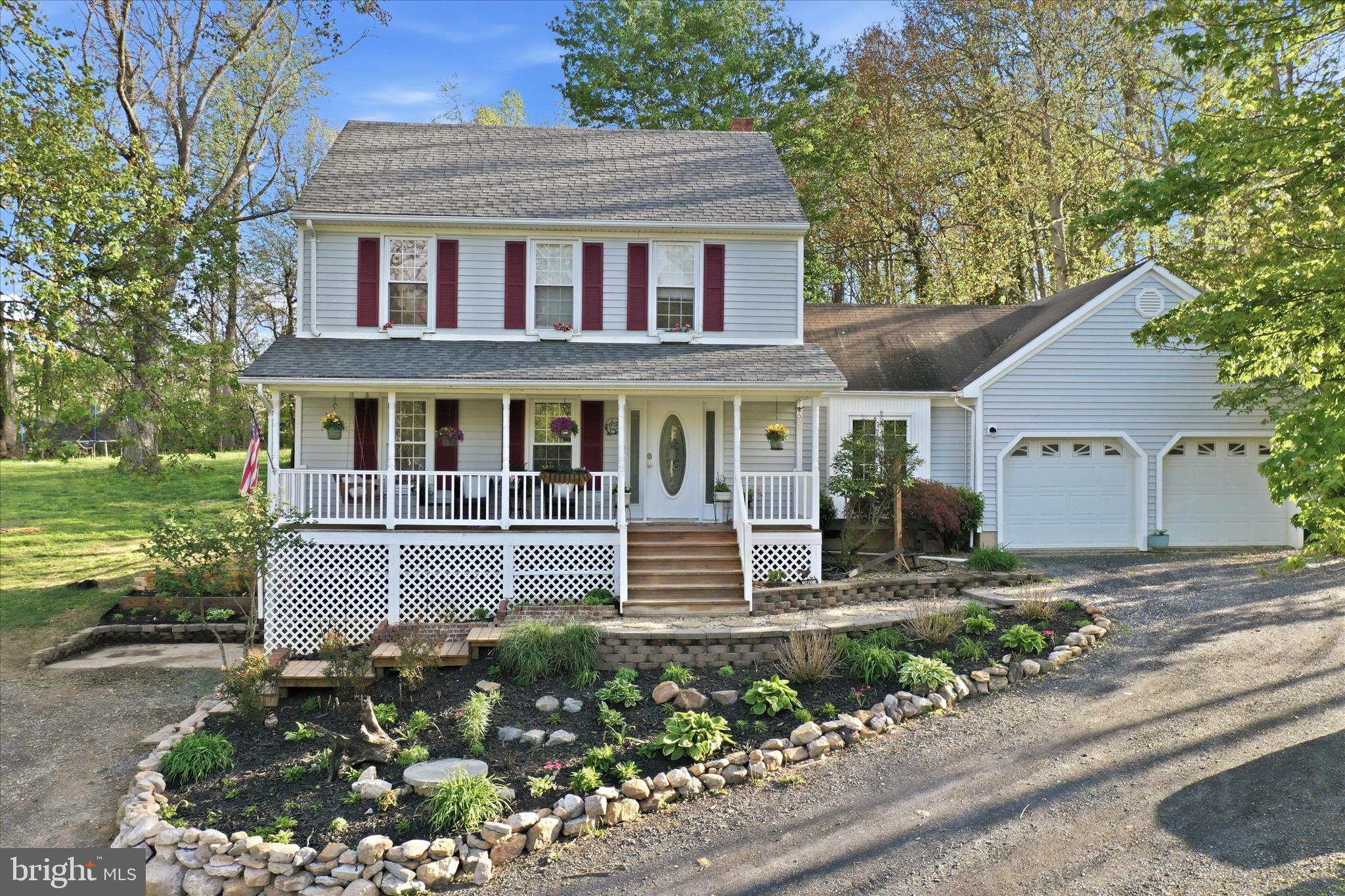 RIDGE HOLLOW ESTATES - Residential