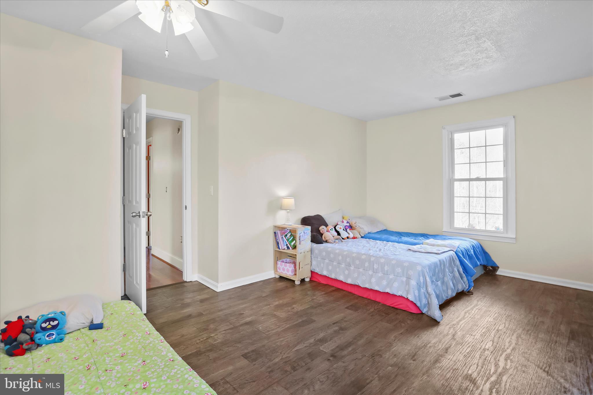 RIDGE HOLLOW ESTATES - Residential