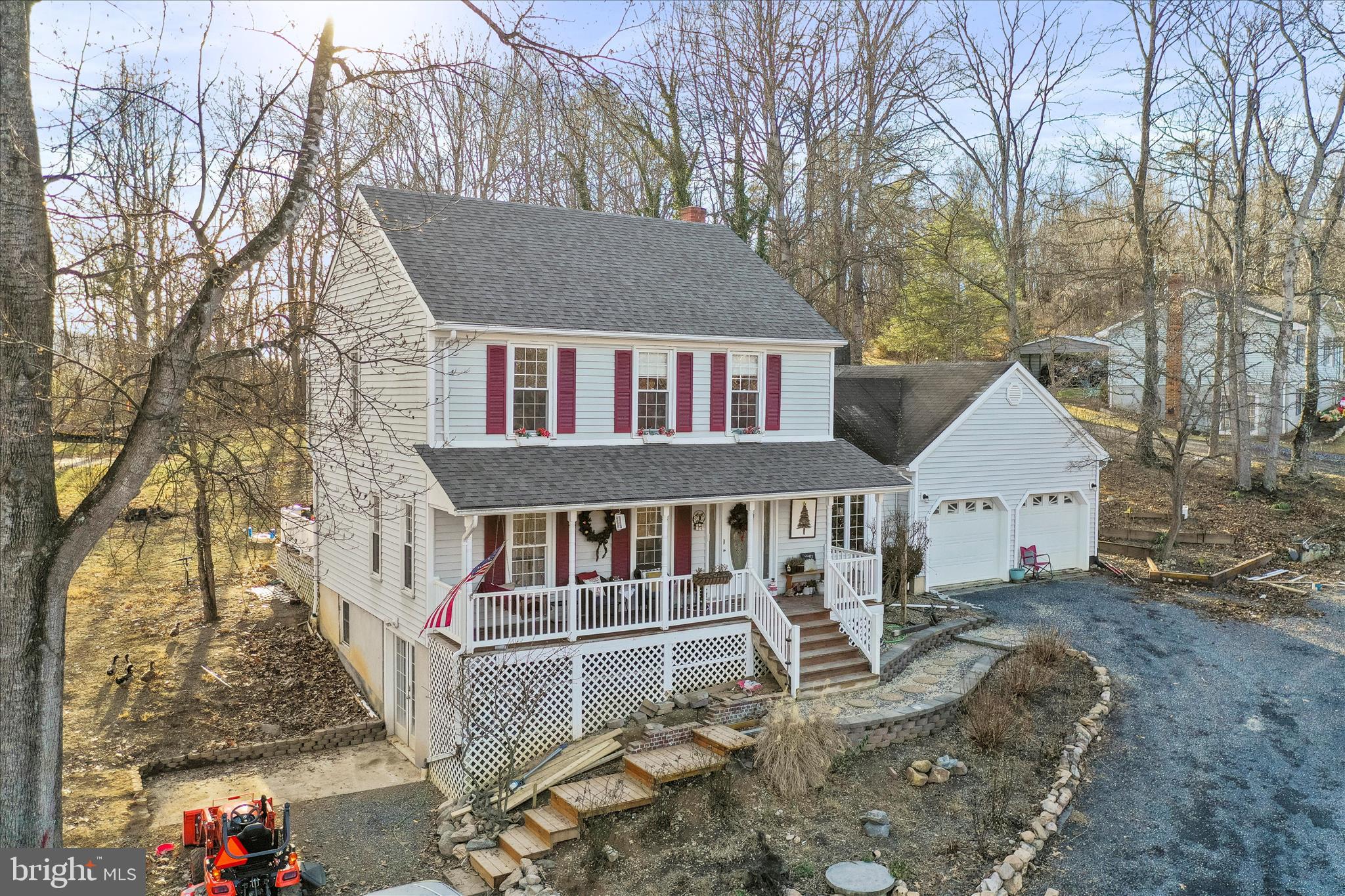 RIDGE HOLLOW ESTATES - Residential