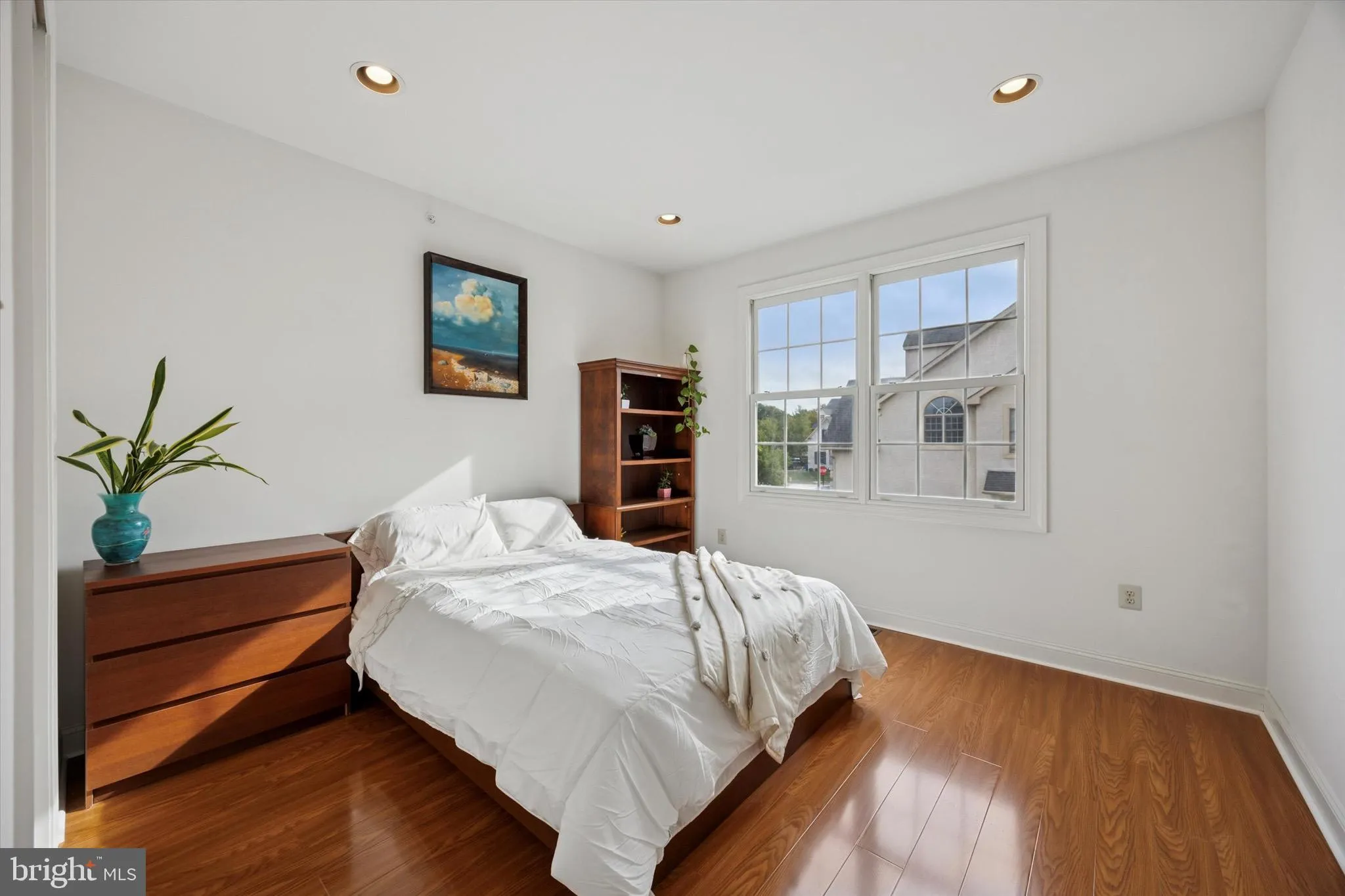 Ambler, Pennsylvania 19002, United States, 3 Bedrooms Bedrooms, ,3 BathroomsBathrooms,Residential,Active,212621