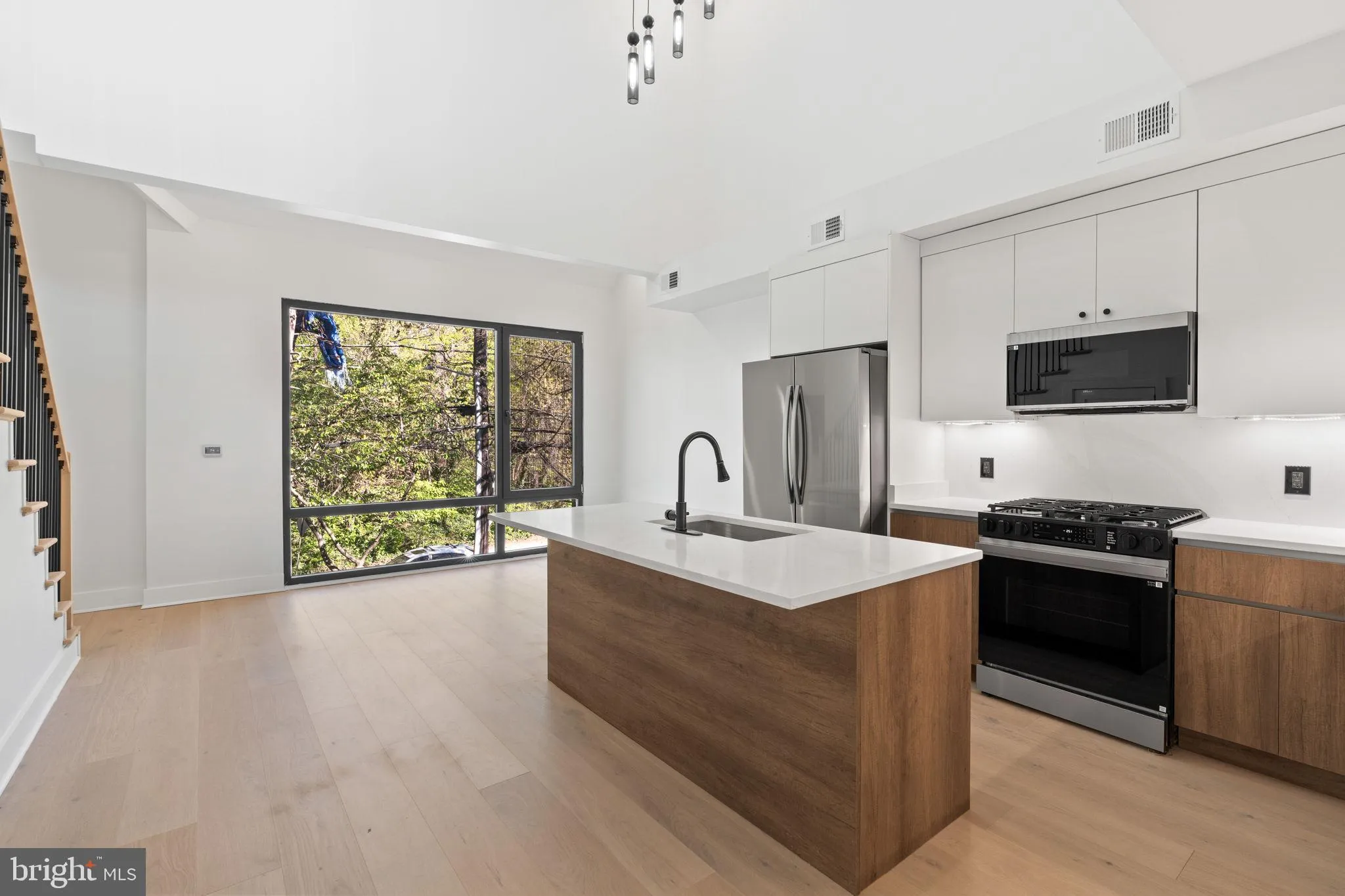 Additional image 35 of 2504 41st Street NW Unit 8, Washington, DC 20007