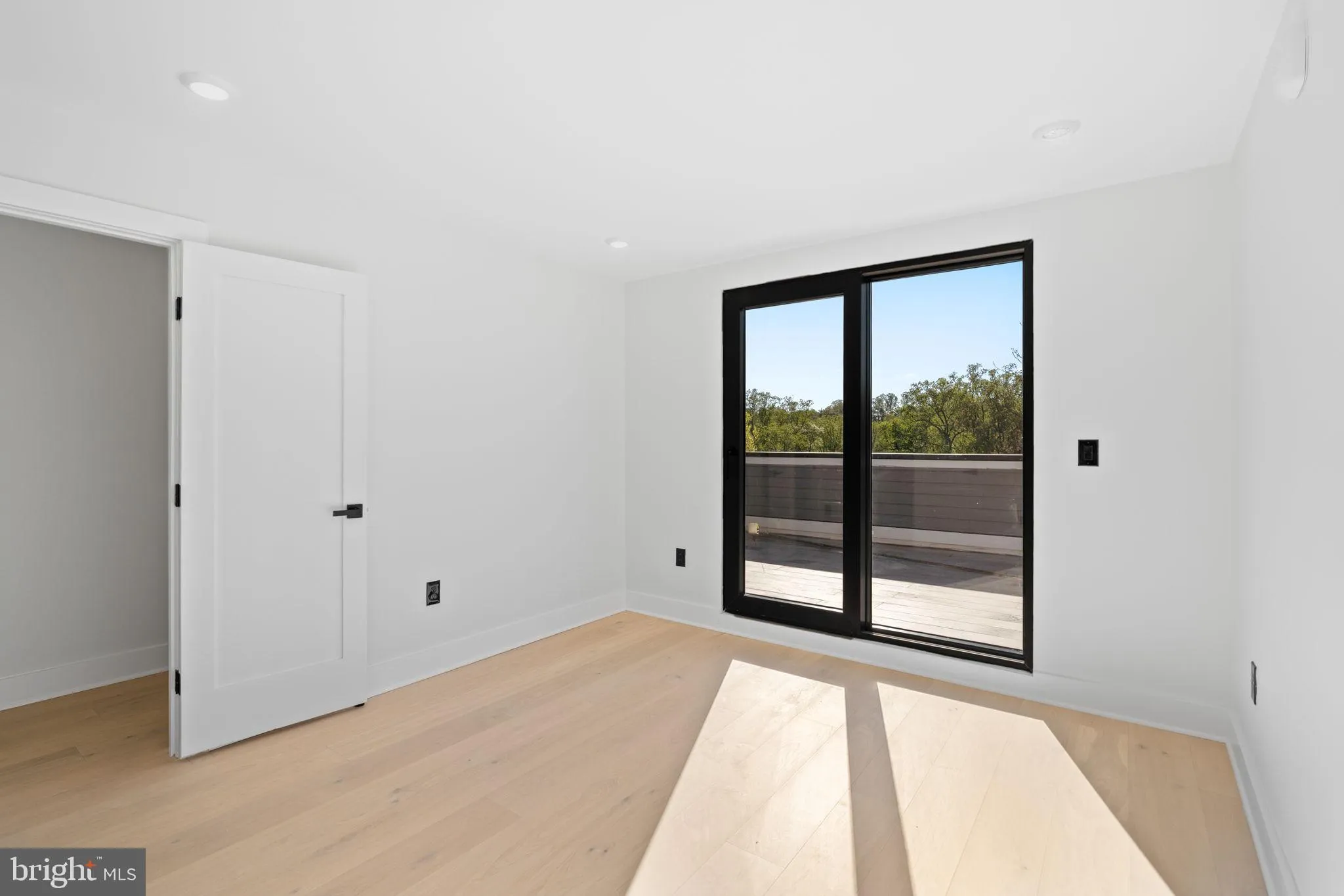 Additional image 54 of 2504 41st Street NW Unit 8, Washington, DC 20007