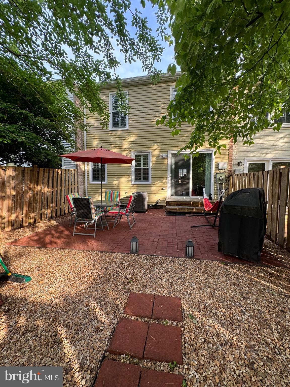 LAKE BRADDOCK - Residential