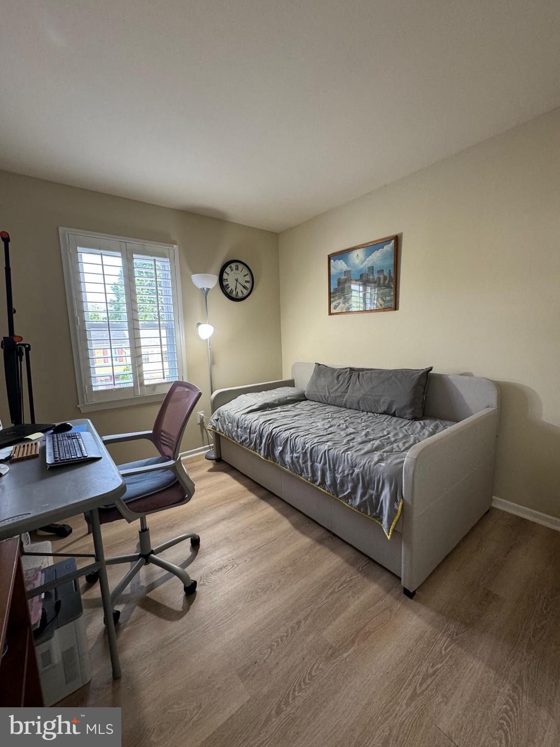 LAKE BRADDOCK - Residential