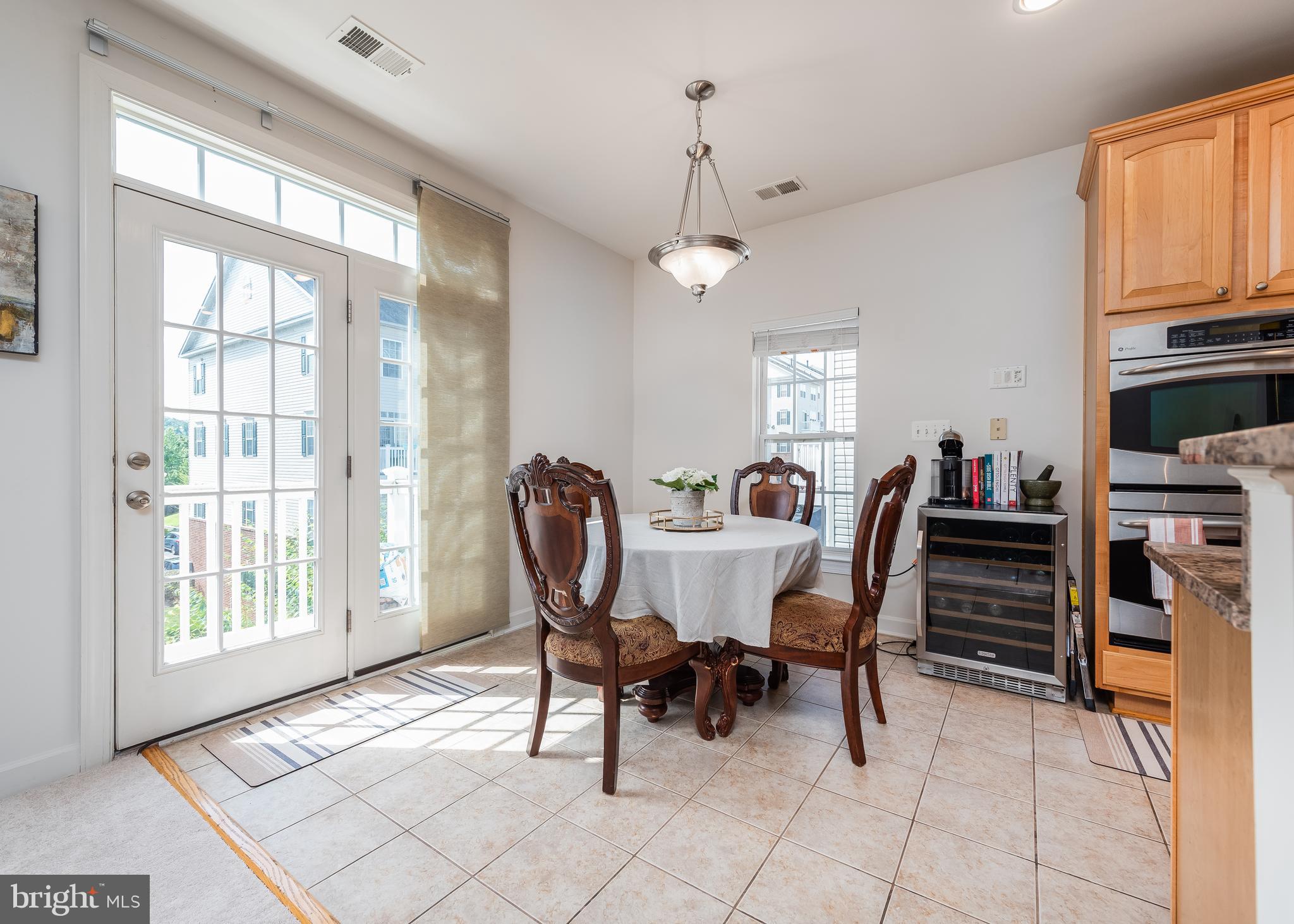 ELKRIDGE CROSSING - Residential