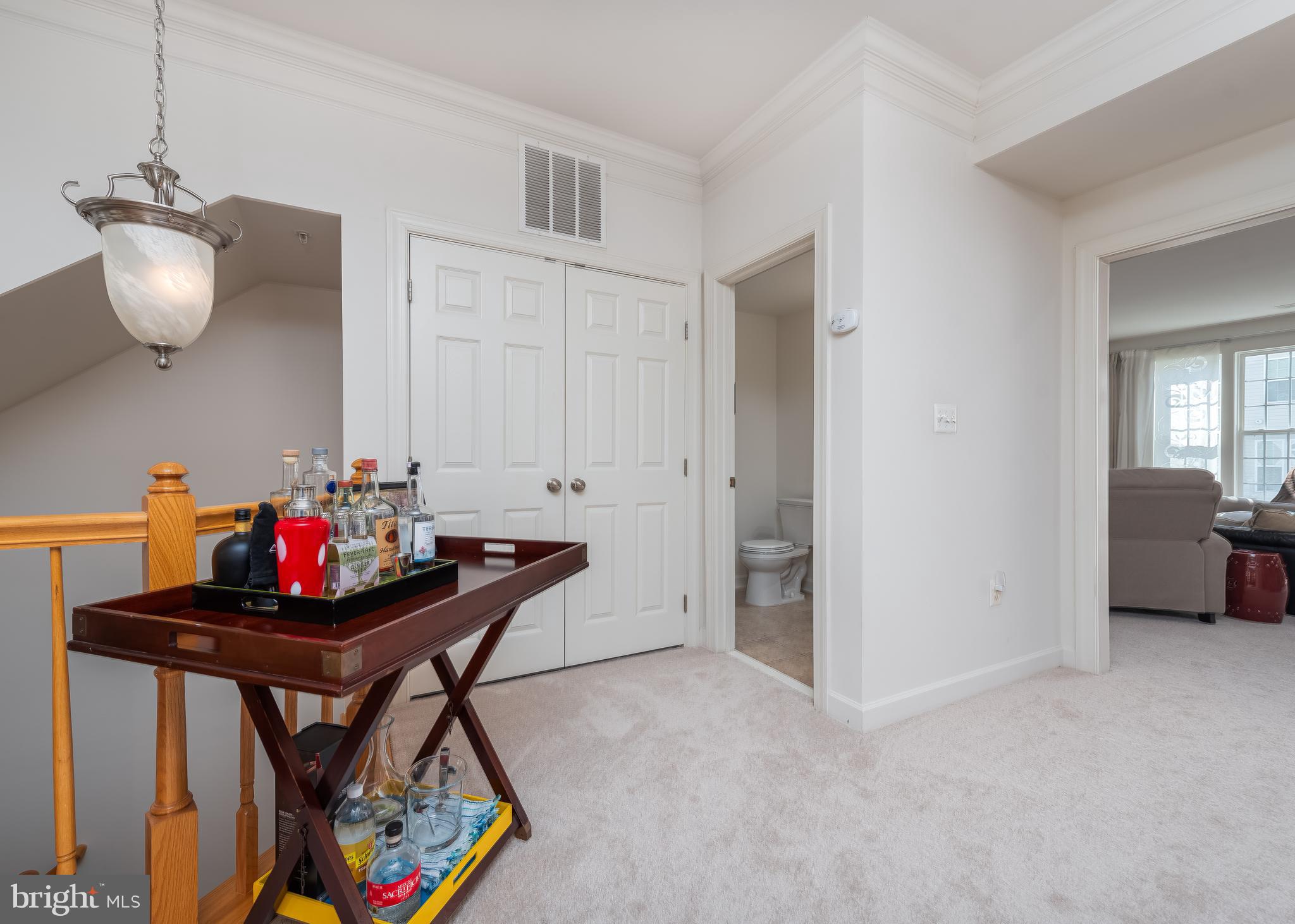 ELKRIDGE CROSSING - Residential