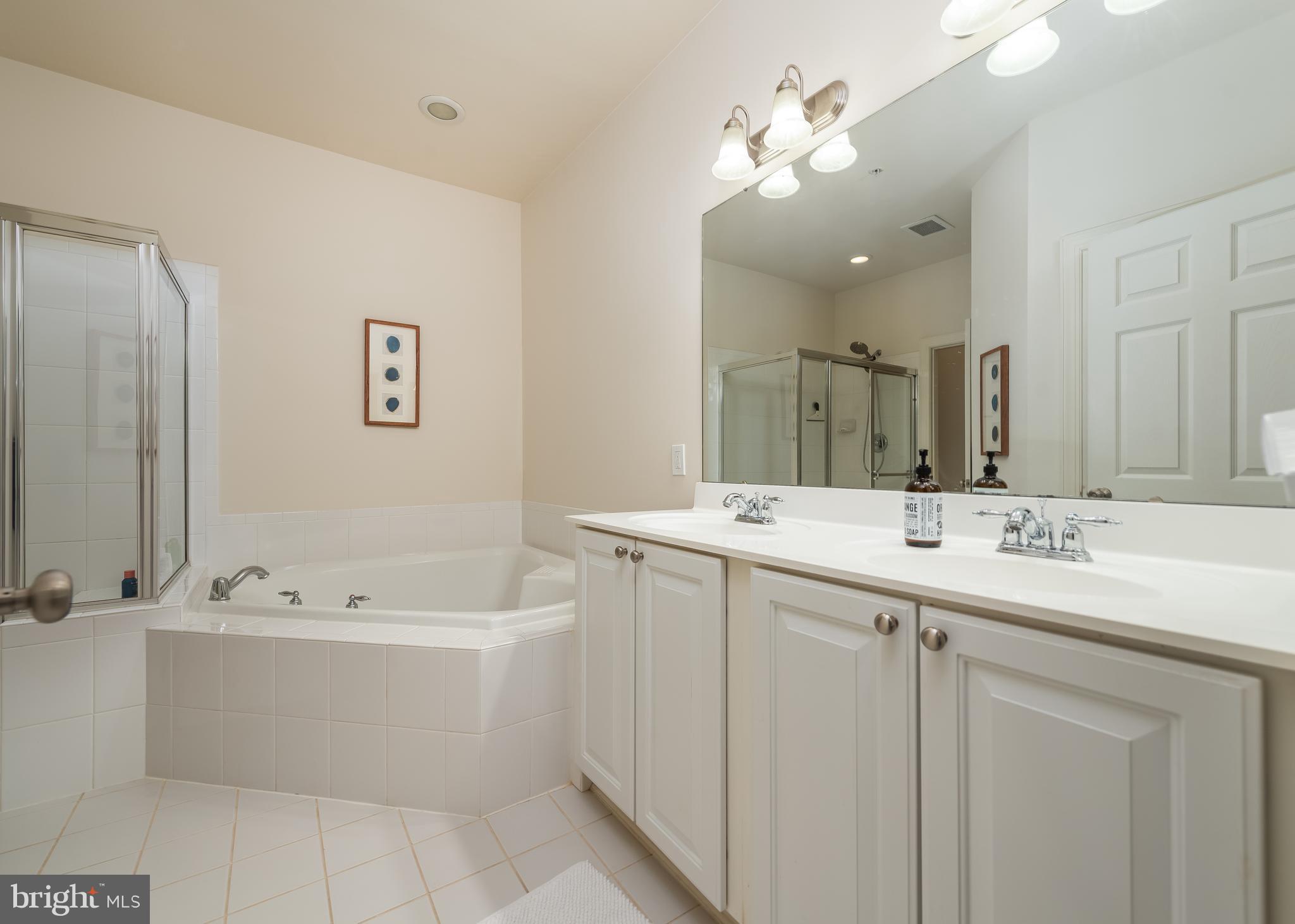 ELKRIDGE CROSSING - Residential