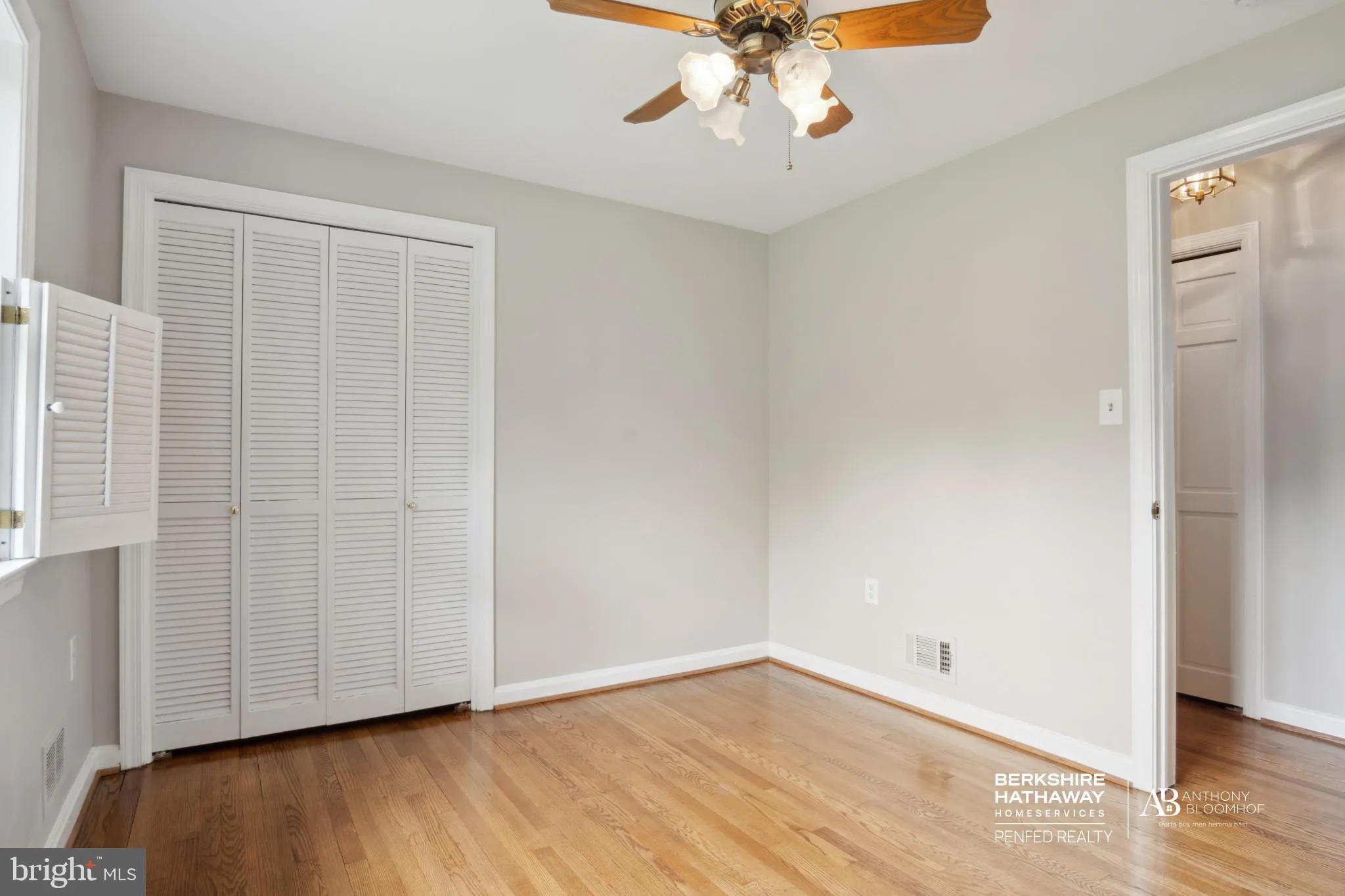 Alexandria, Virginia 22310, United States, 3 Bedrooms Bedrooms, ,3 BathroomsBathrooms,Residential,Coming Soon,132665