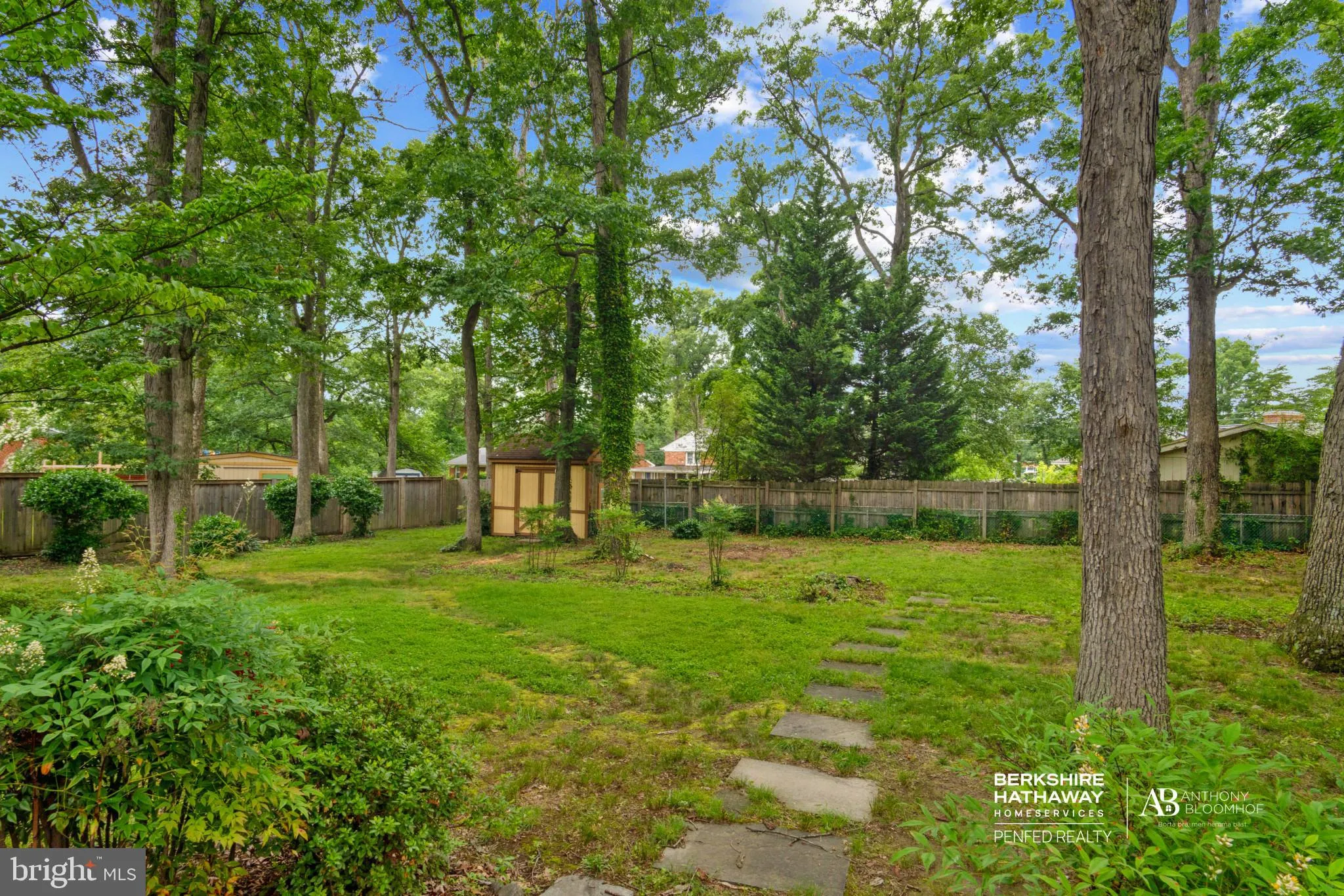 Alexandria, Virginia 22310, United States, 3 Bedrooms Bedrooms, ,3 BathroomsBathrooms,Residential,Coming Soon,132665