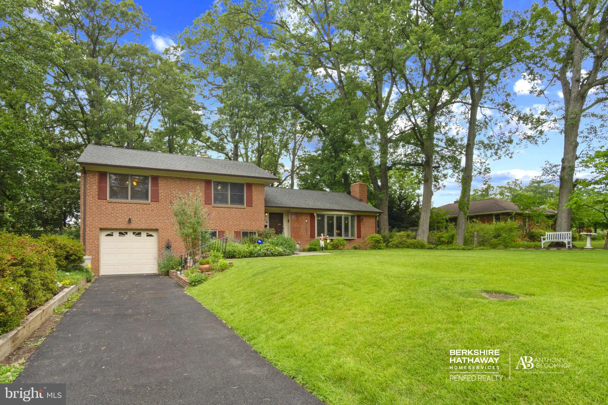 Alexandria, Virginia 22310, United States, 3 Bedrooms Bedrooms, ,3 BathroomsBathrooms,Residential,Coming Soon,132665