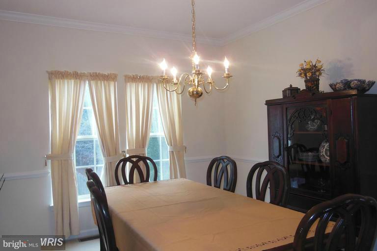 THE HAMLET OF INVERNESS - Residential Lease