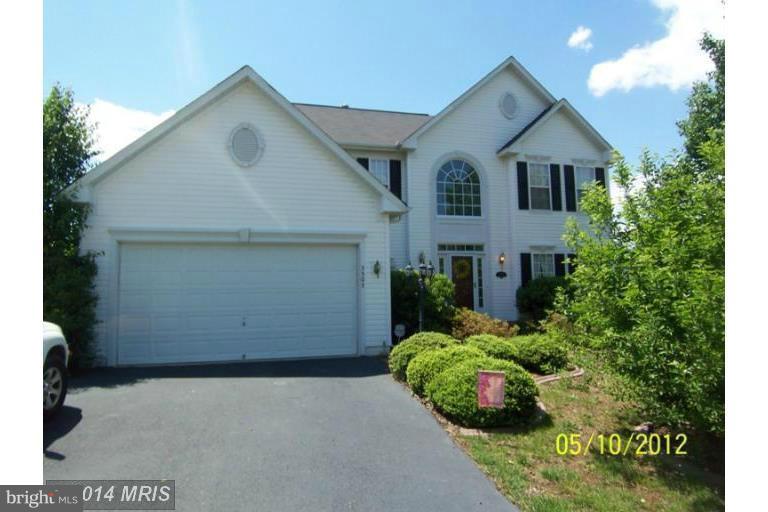 THE HAMLET OF INVERNESS - Residential Lease