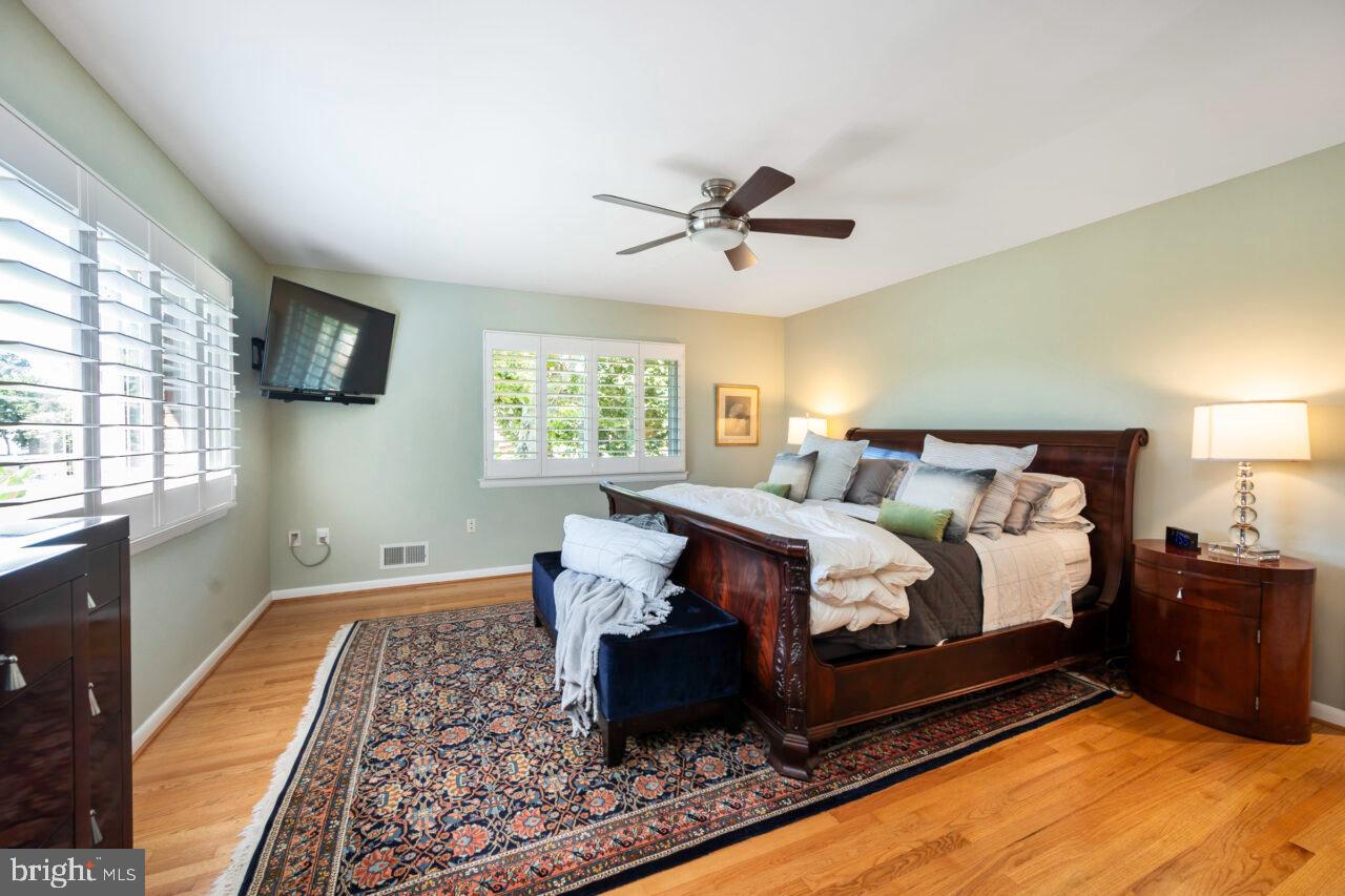 YACHT HAVEN ESTATES - Residential