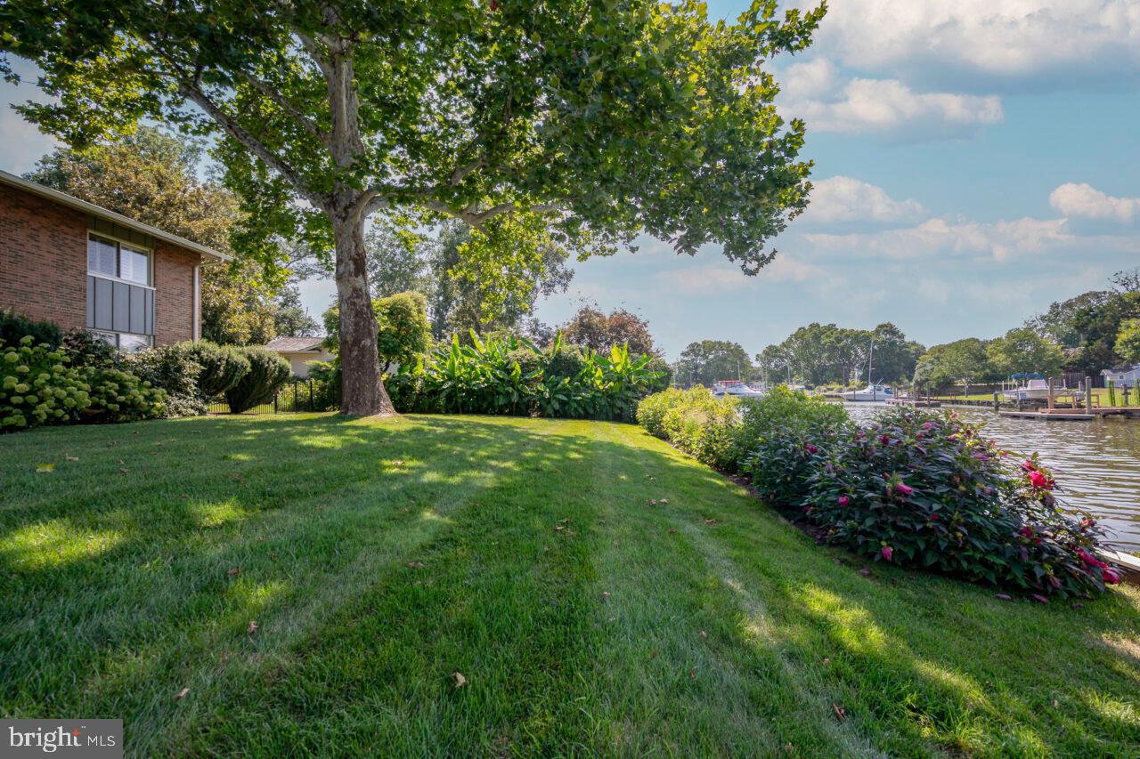 YACHT HAVEN ESTATES - Residential