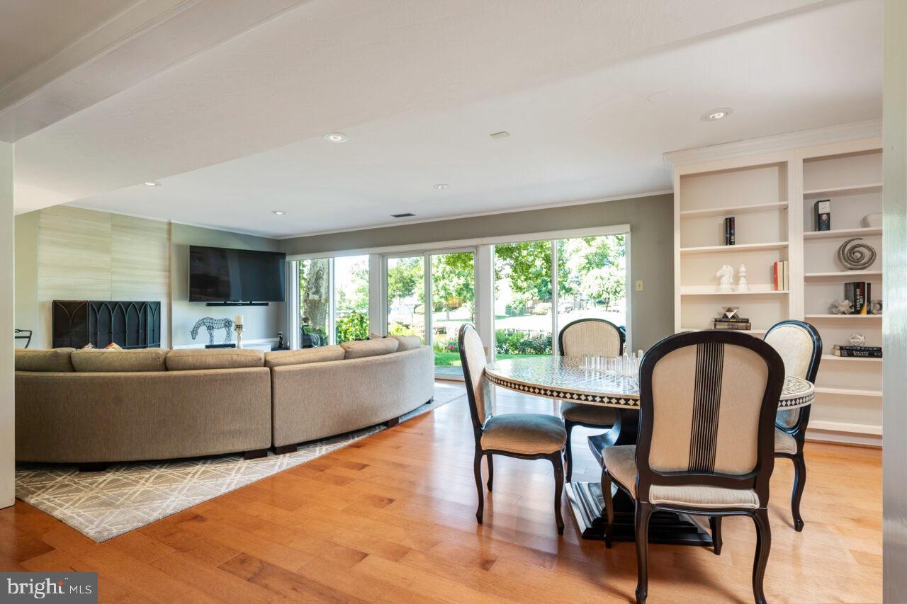 YACHT HAVEN ESTATES - Residential