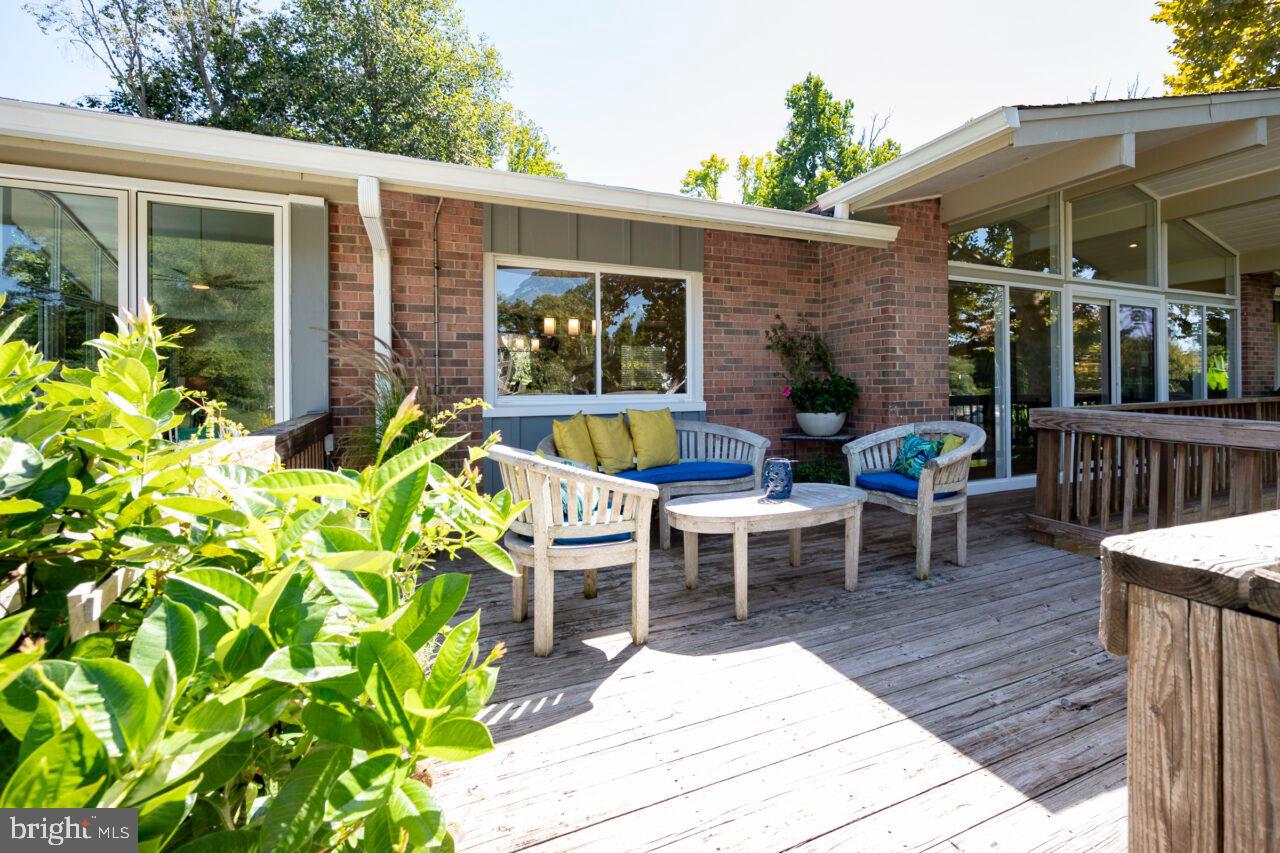 YACHT HAVEN ESTATES - Residential