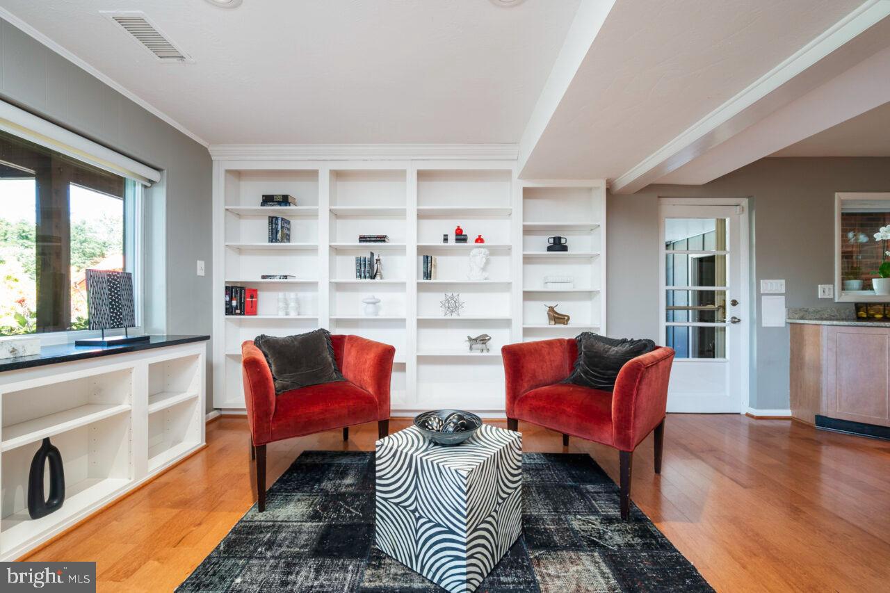 YACHT HAVEN ESTATES - Residential