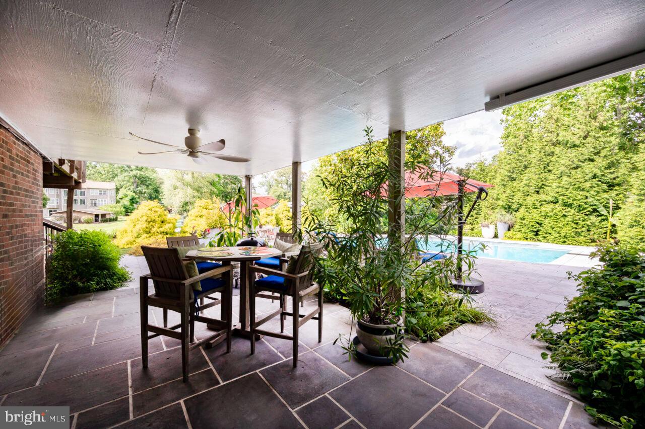 YACHT HAVEN ESTATES - Residential