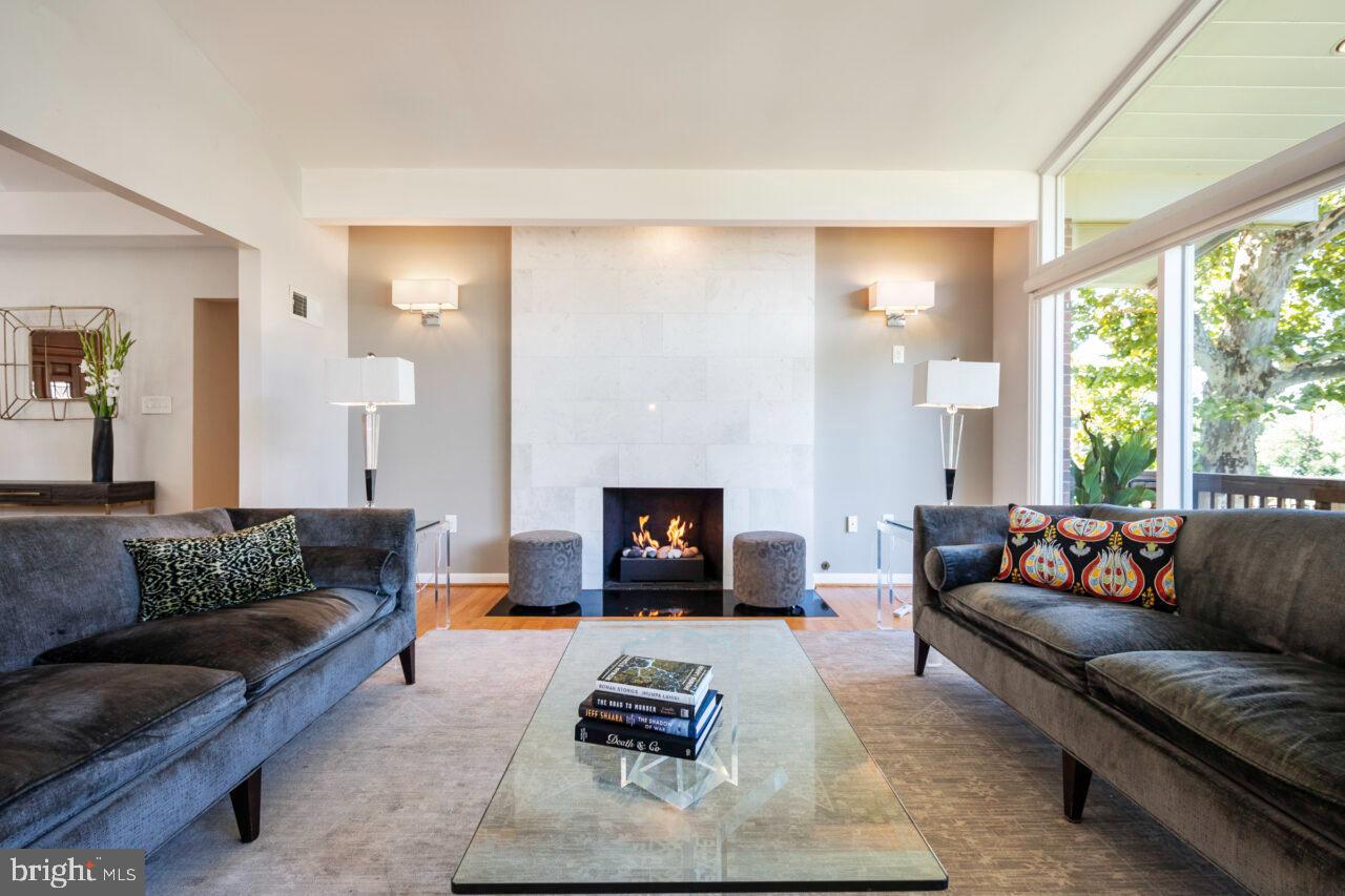 YACHT HAVEN ESTATES - Residential