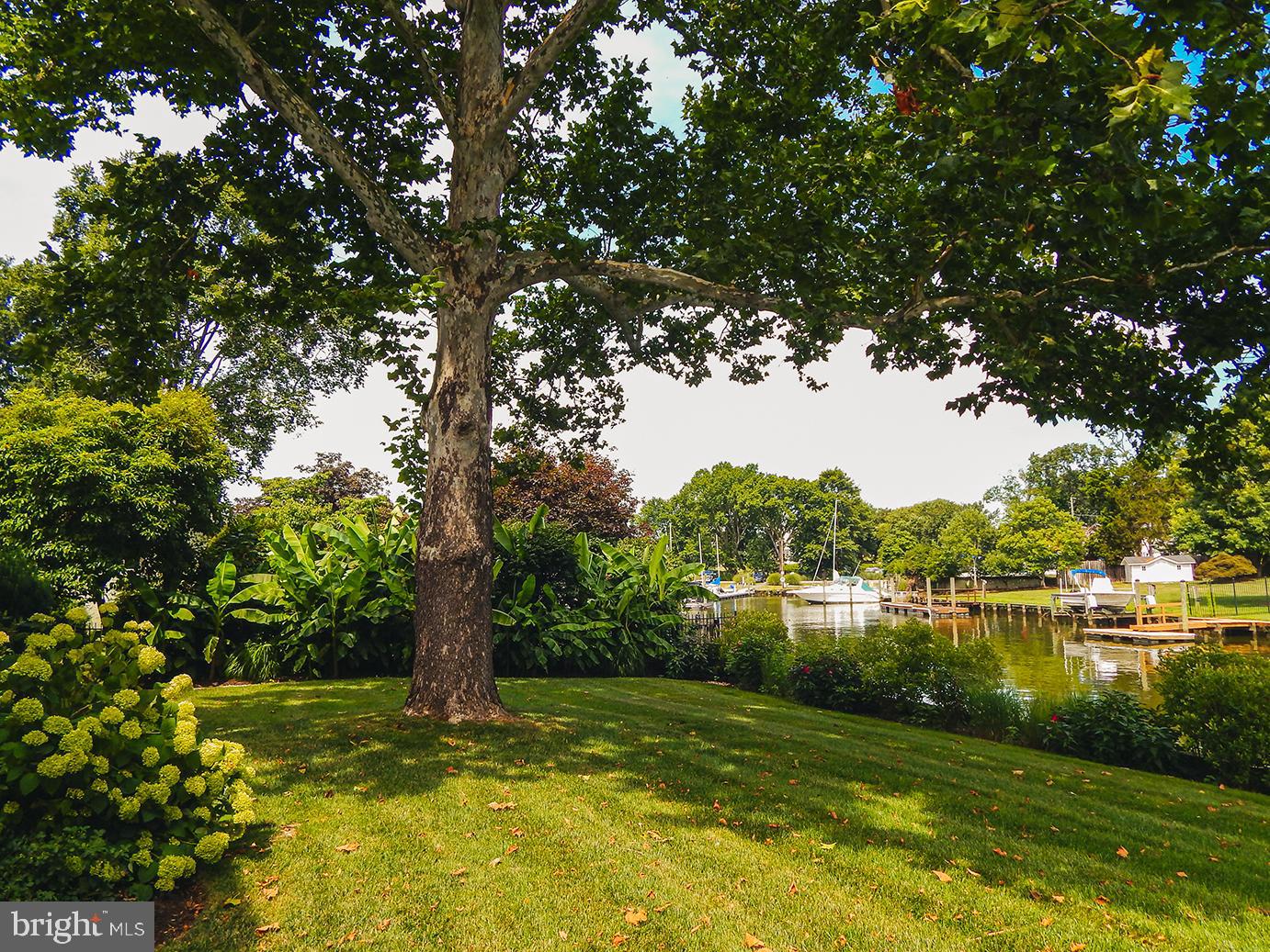 YACHT HAVEN ESTATES - Residential