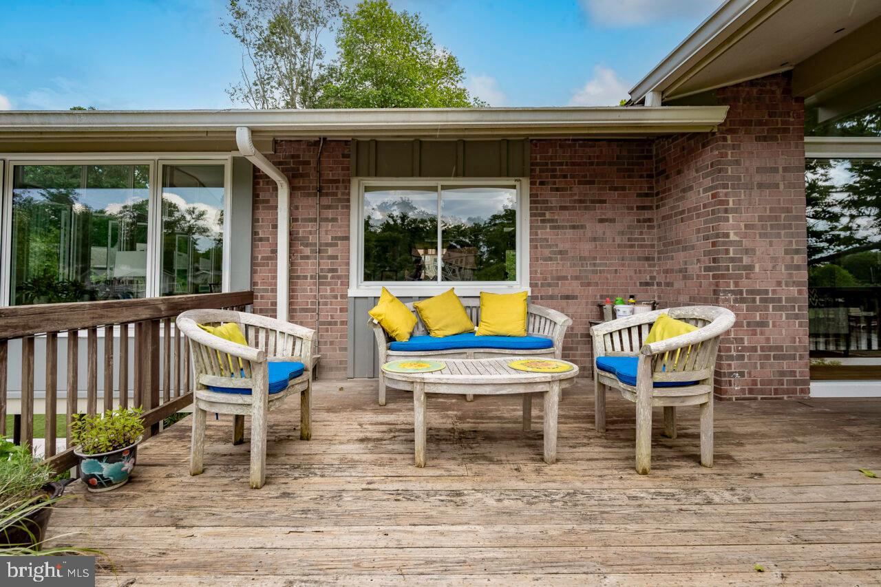 YACHT HAVEN ESTATES - Residential