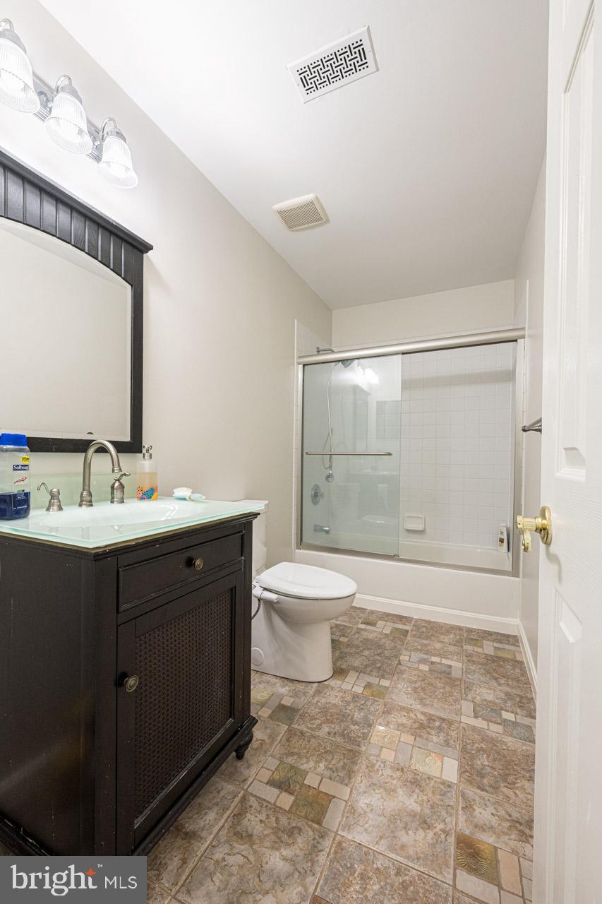 CONSTITUTION HILLS - Residential