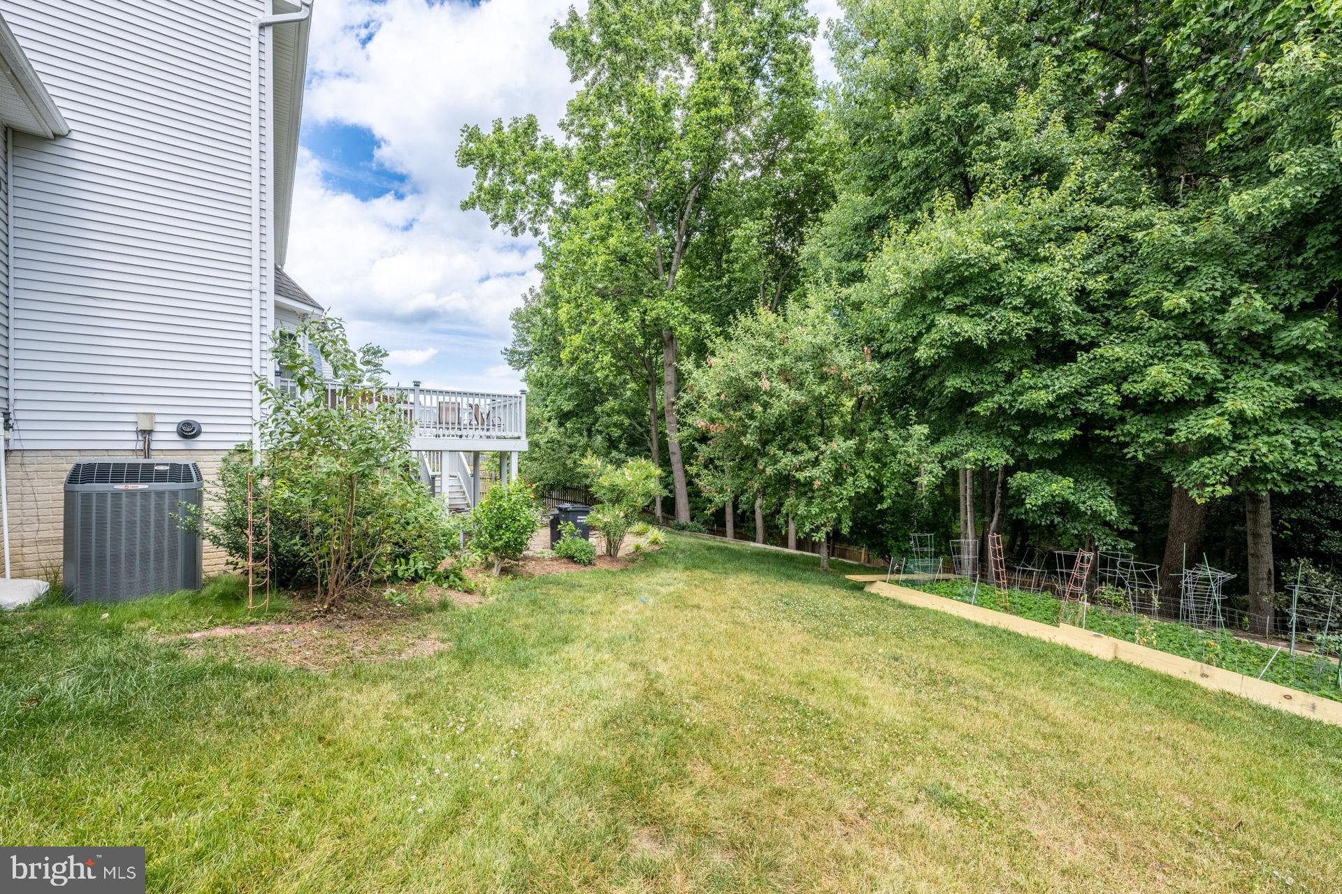 CONSTITUTION HILLS - Residential