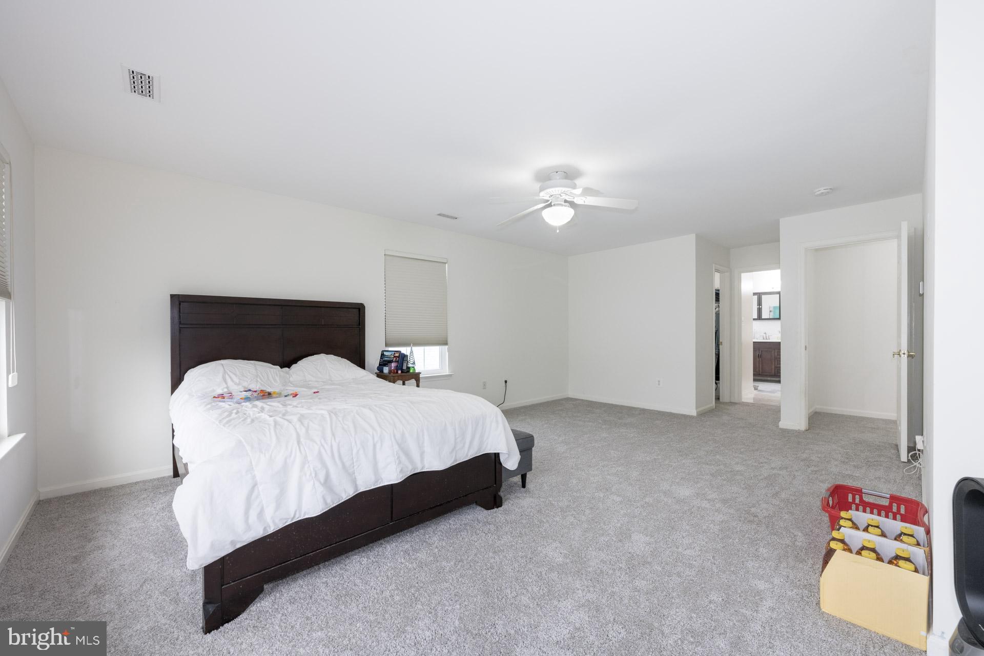 CONSTITUTION HILLS - Residential