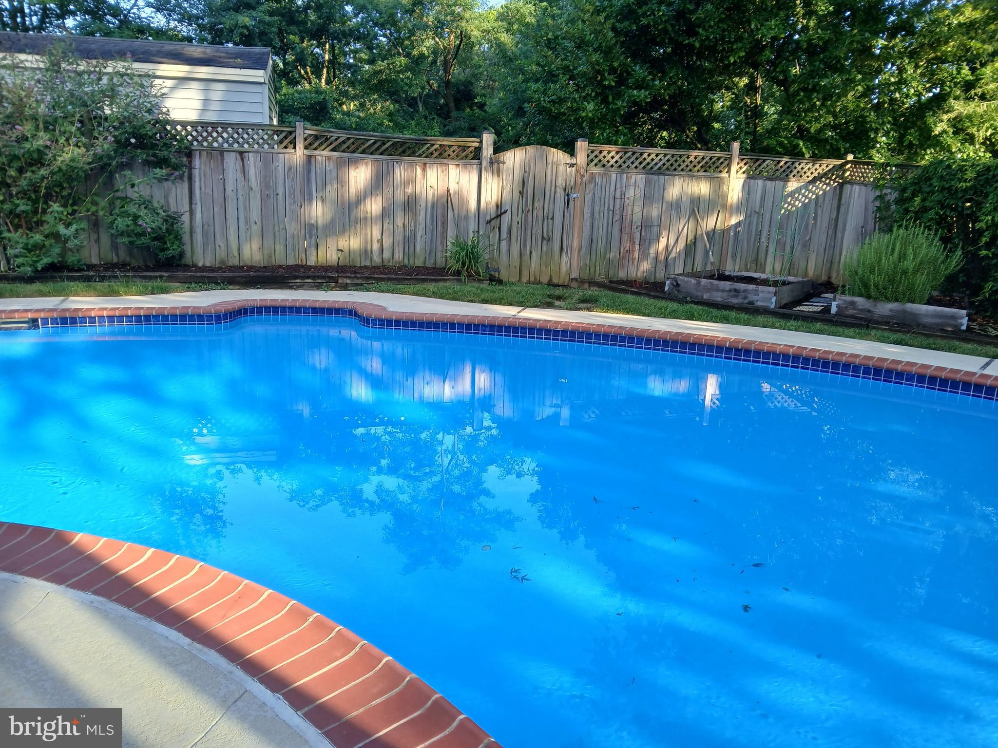 MT VERNON MANOR - Residential