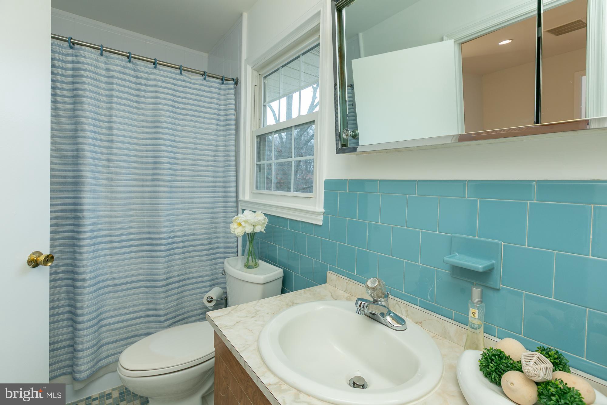 MT VERNON MANOR - Residential