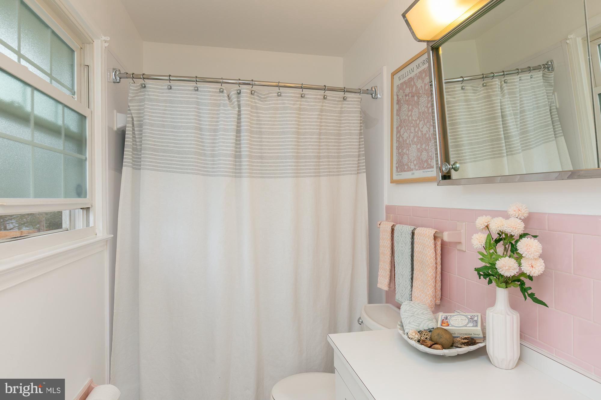 MT VERNON MANOR - Residential