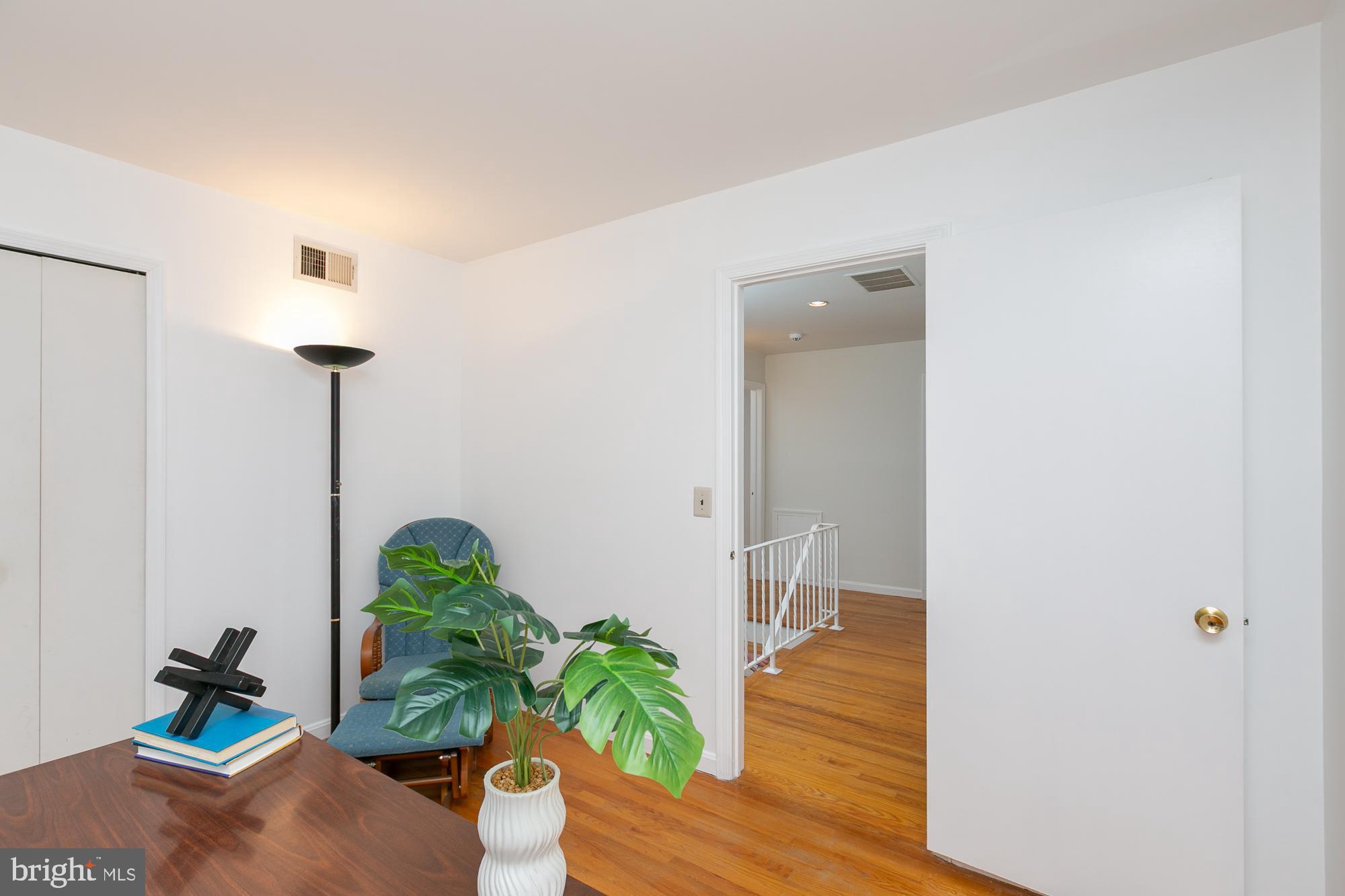 MT VERNON MANOR - Residential