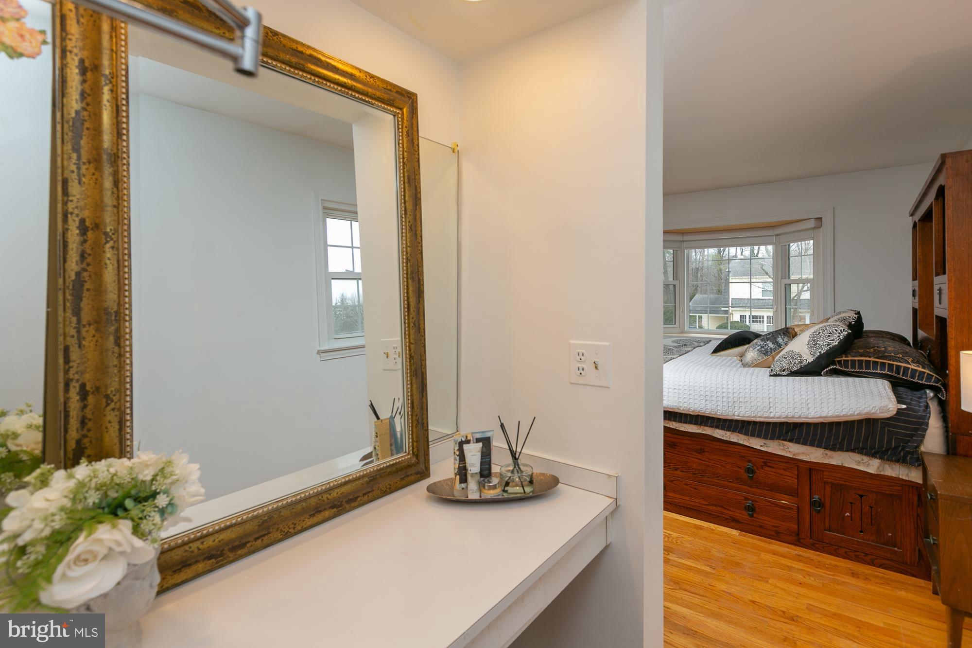 MT VERNON MANOR - Residential