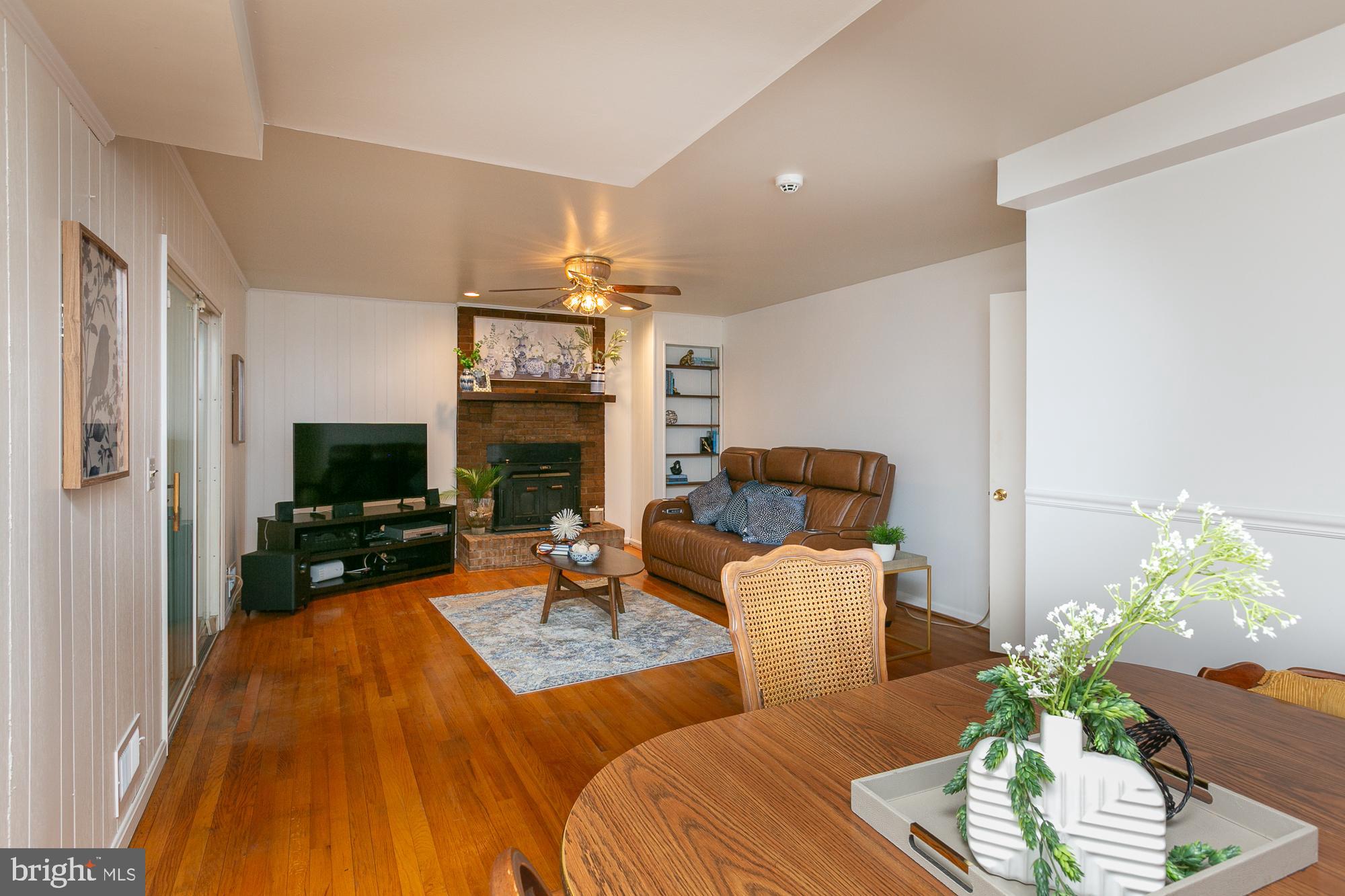 MT VERNON MANOR - Residential