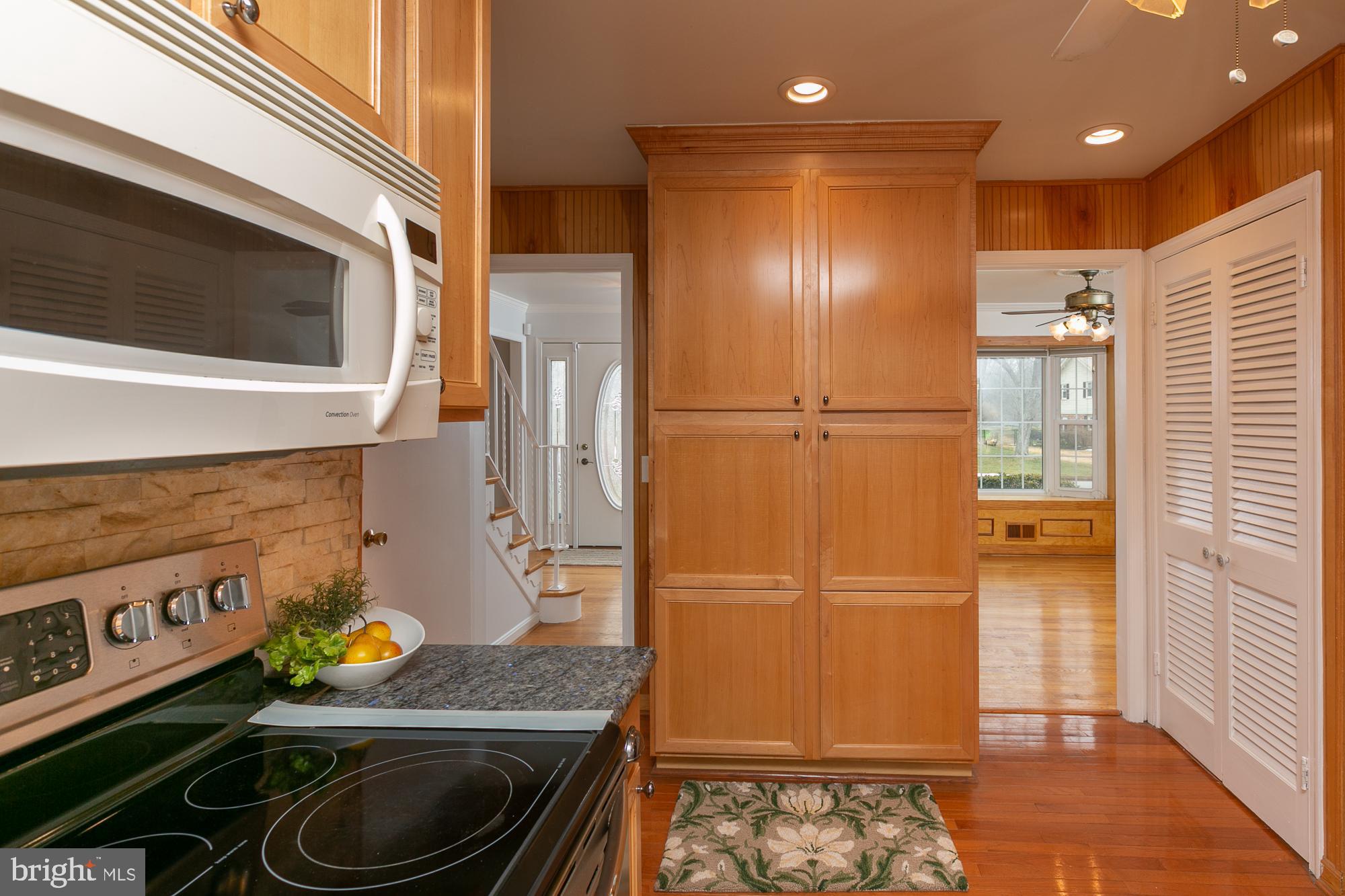 MT VERNON MANOR - Residential