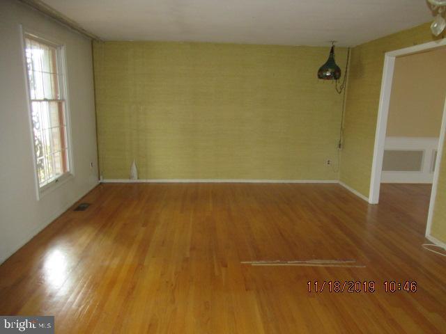 LUTHERVILLE - Residential