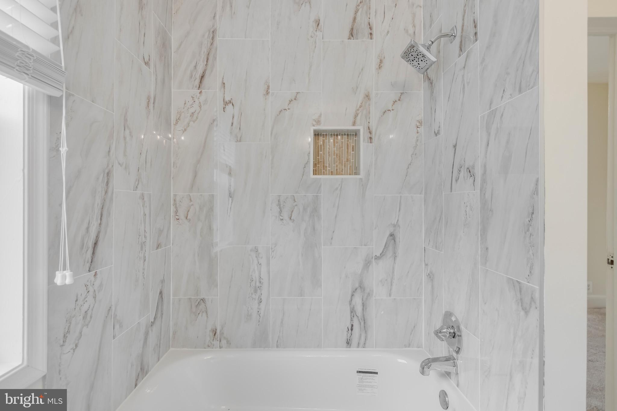 HILLSDALE ESTATES - Residential