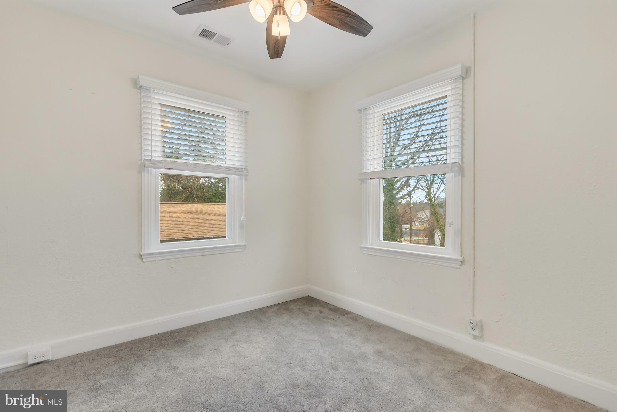 HILLSDALE ESTATES - Residential