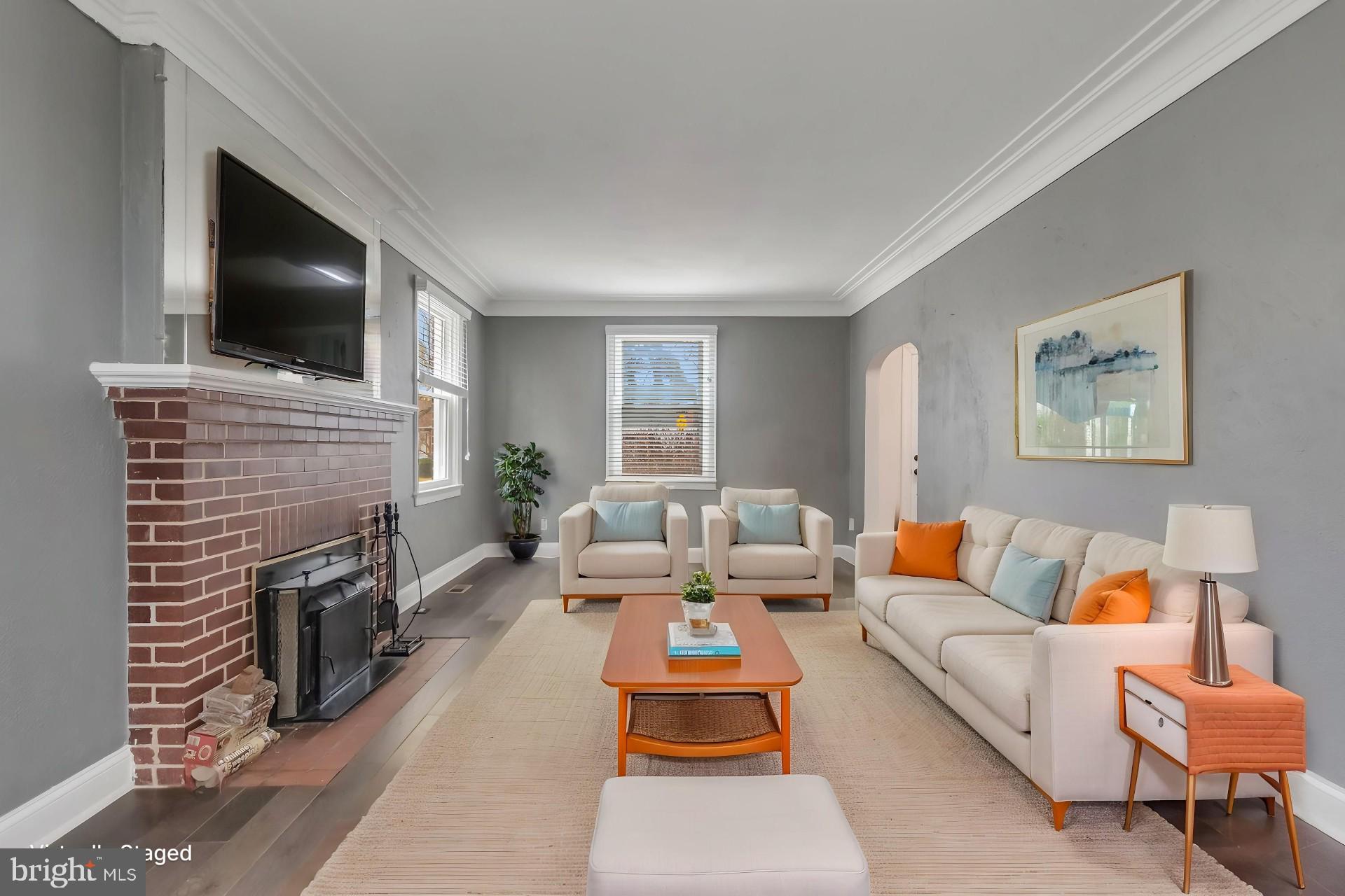 HILLSDALE ESTATES - Residential