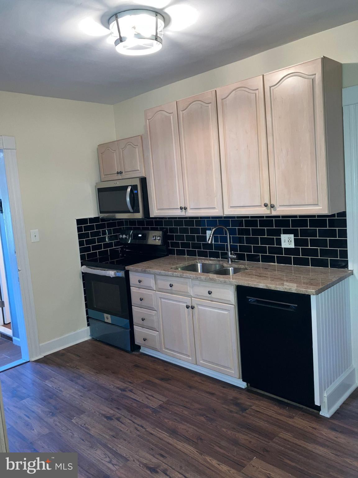 HISTORIC LUTHERVILLE - Residential Income