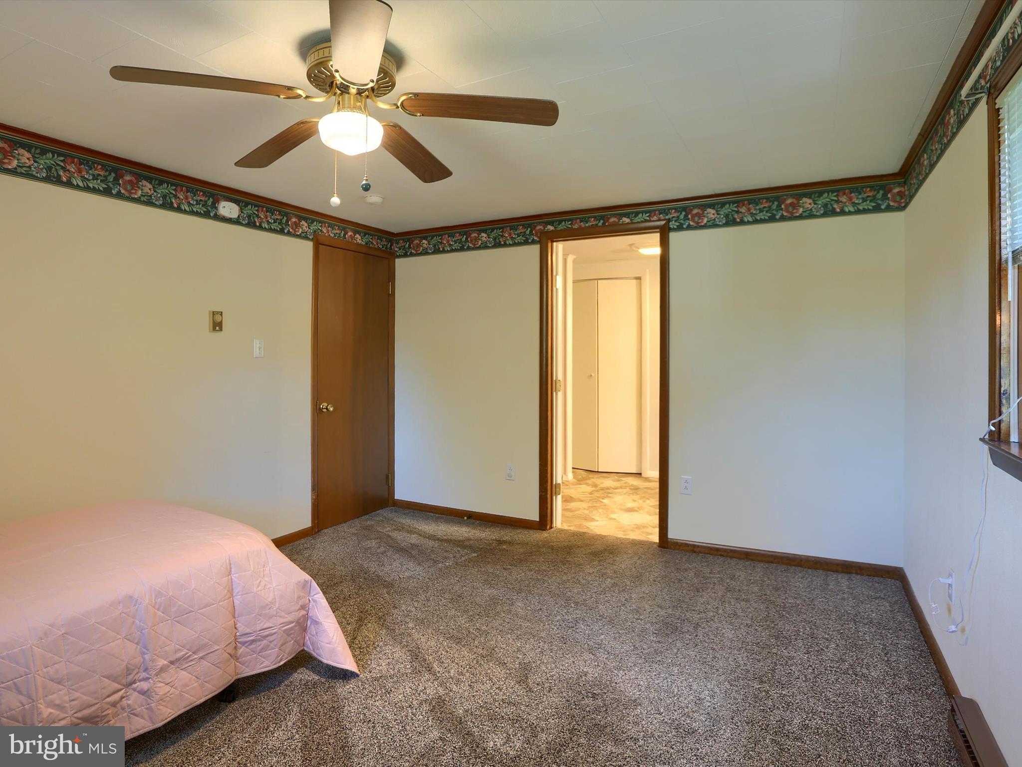 SOUTH MOUNTAIN - Residential