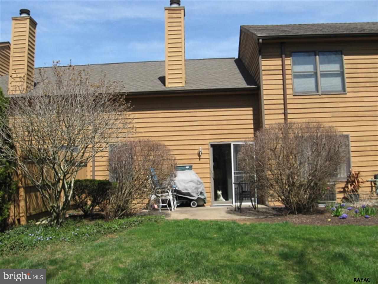 WESTVIEW MANOR - Residential