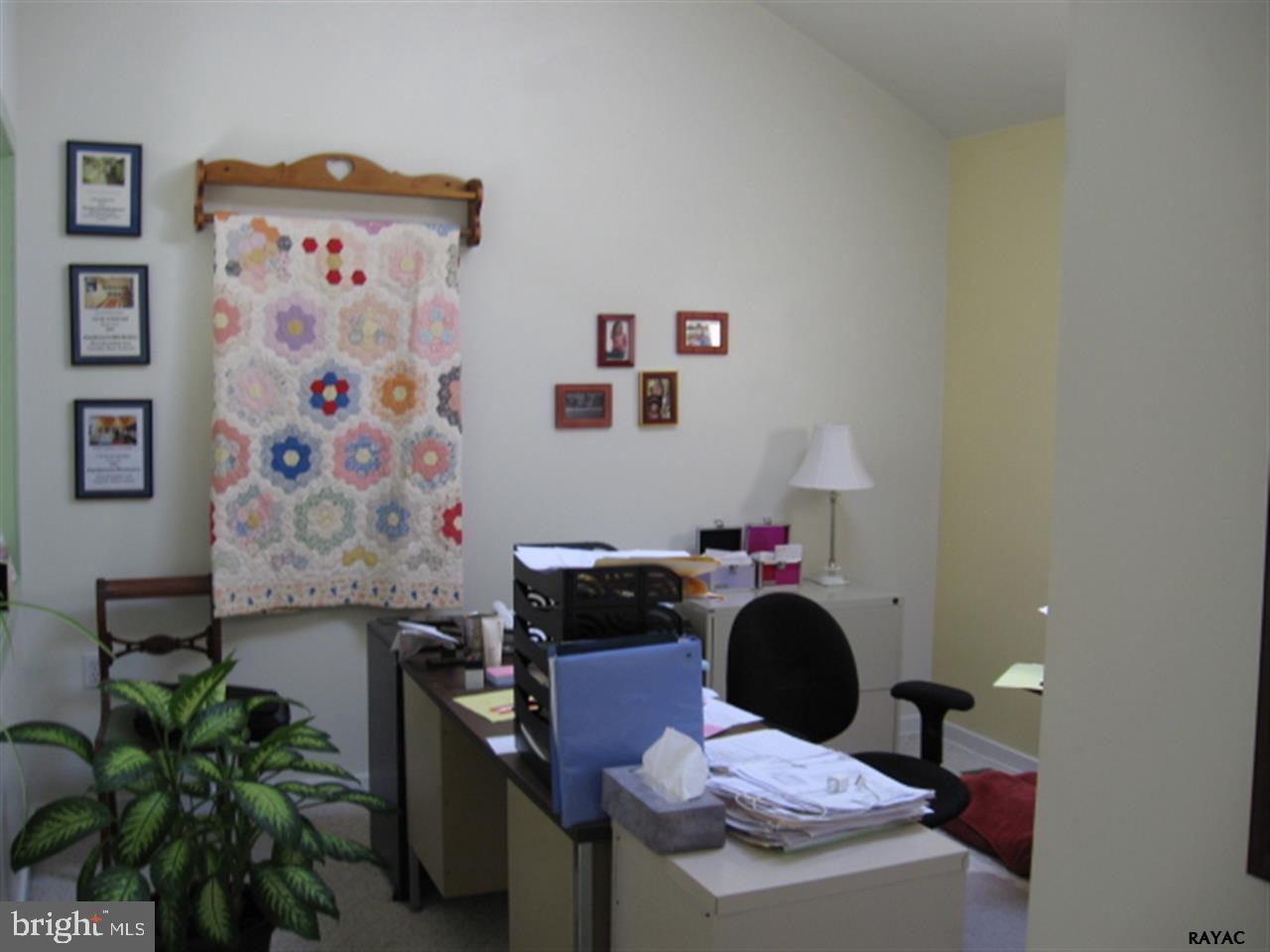 WESTVIEW MANOR - Residential