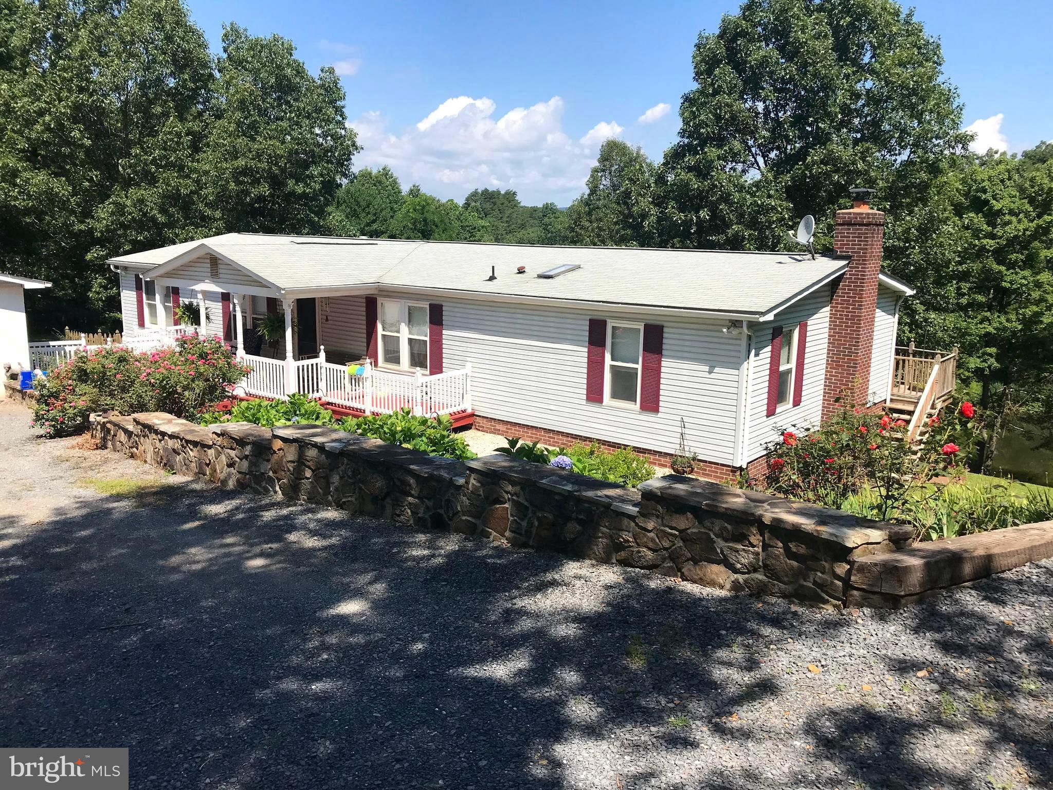 MAPLE HILL ESTATES - Residential