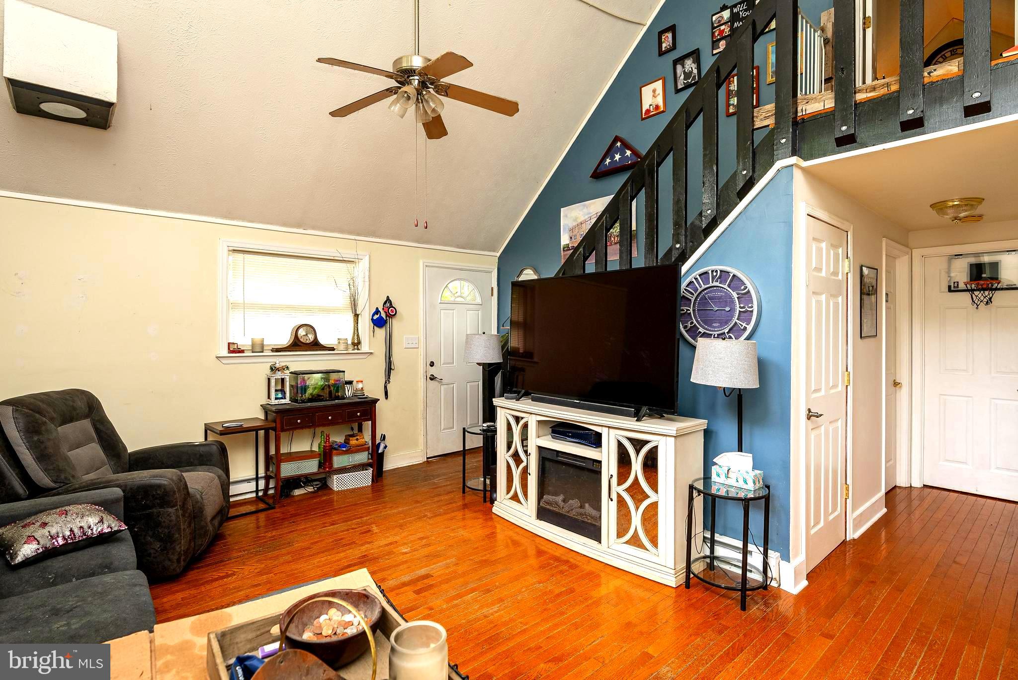 ALPINE ACRES - Residential